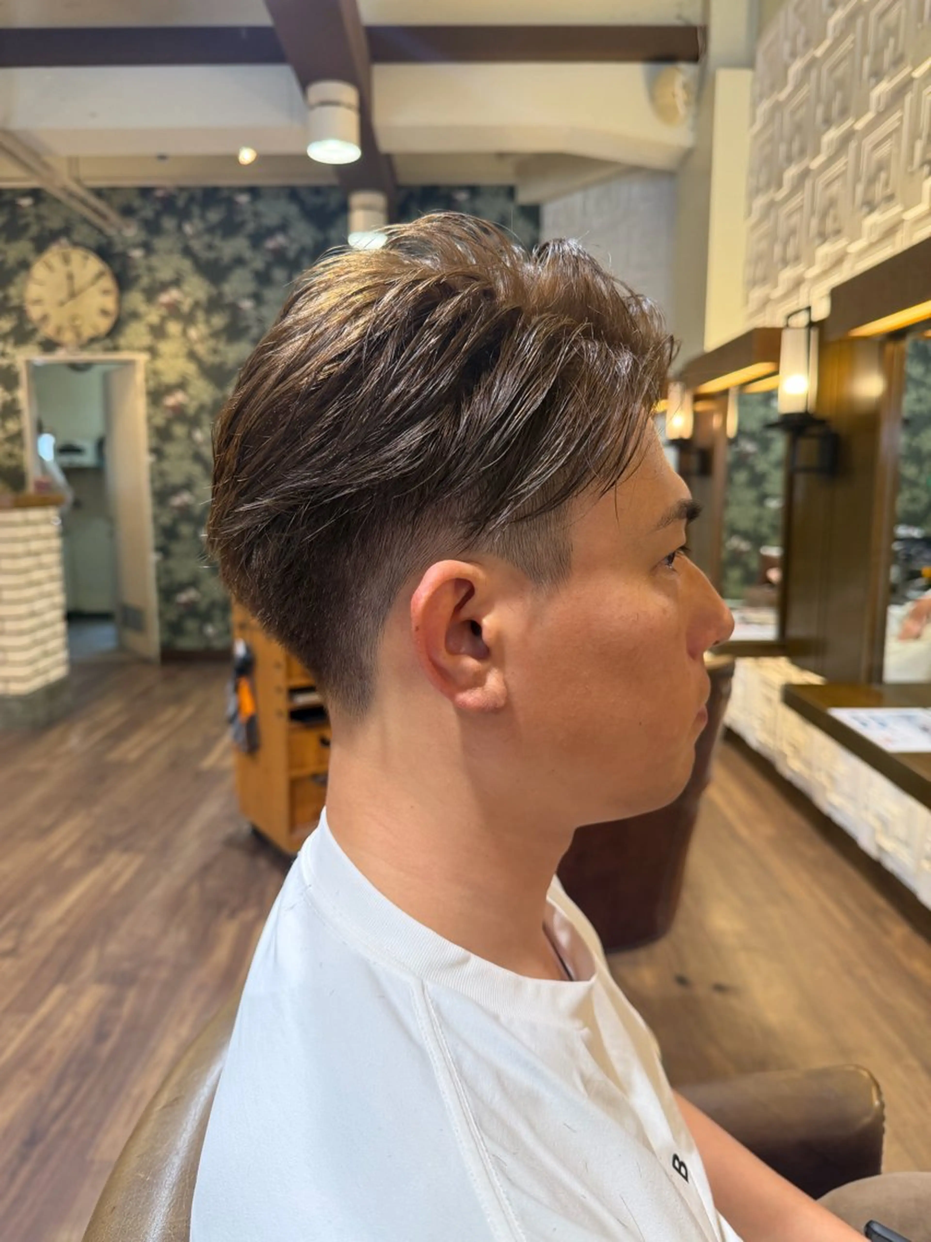 ショート カラー メンズ カット ヘアカラー 西浦 智也のヘアスタイル