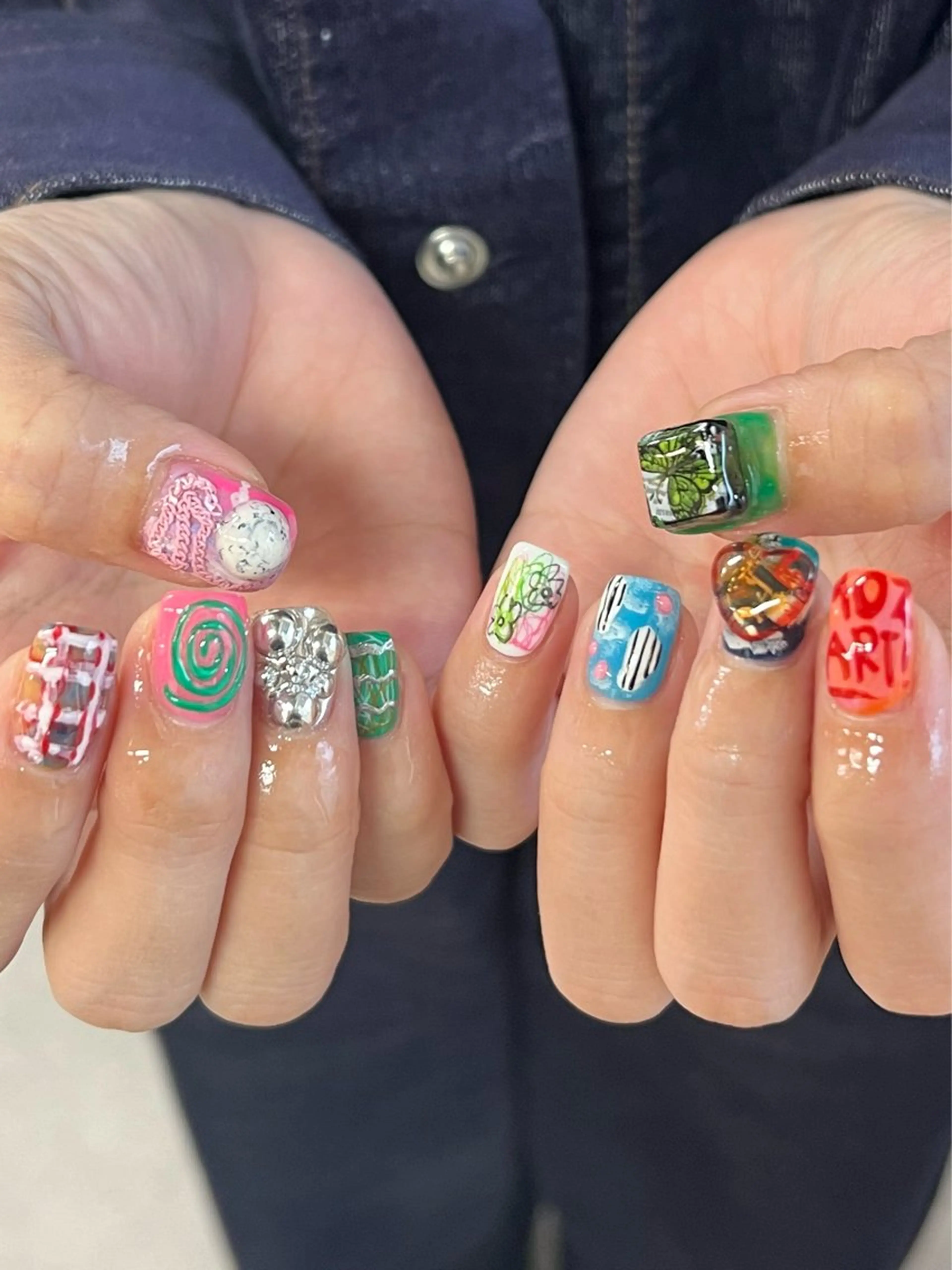 ネイル ハンドネイル ULL emiriのネイルデザイン