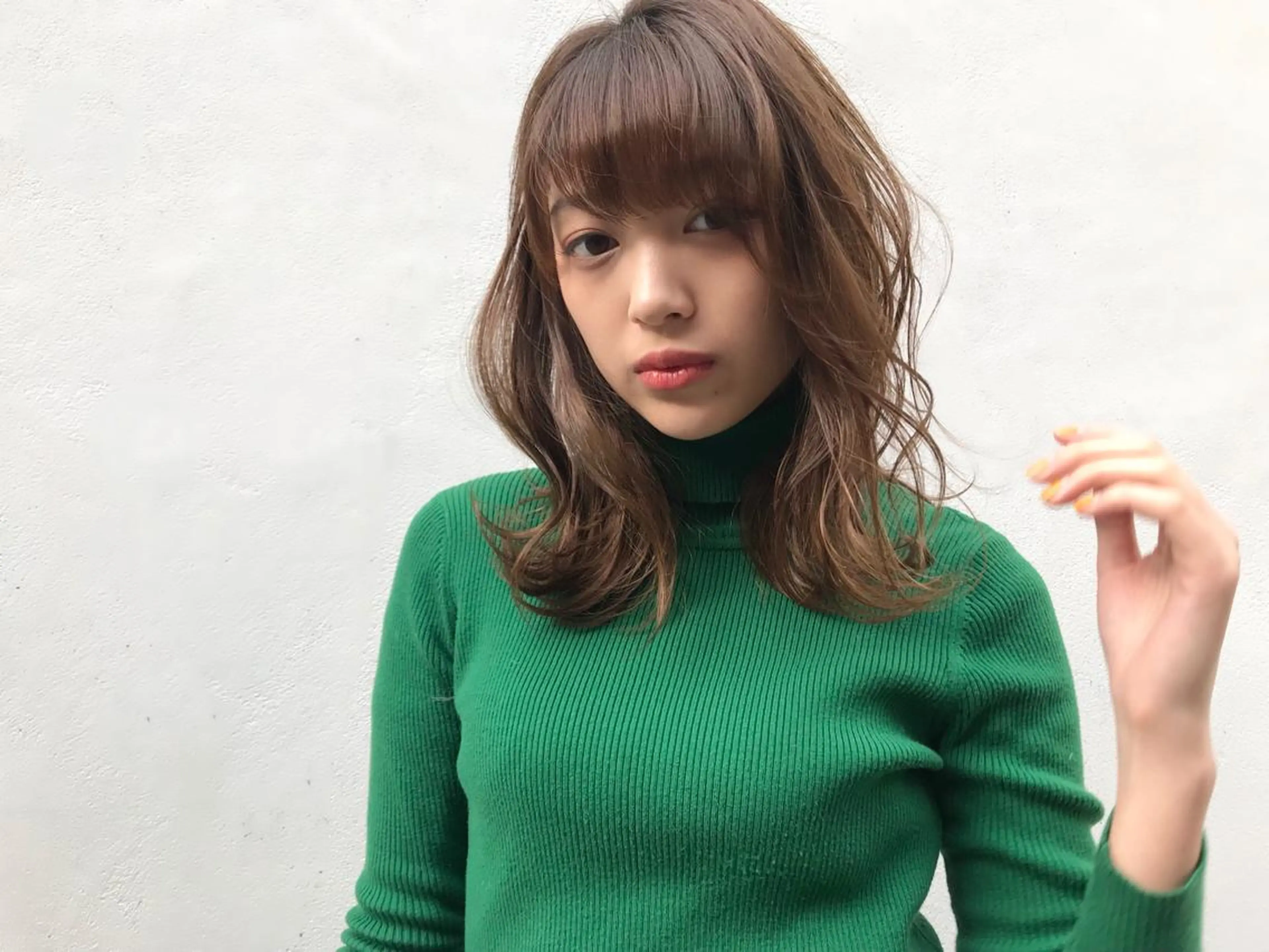 ミディアム カラー 寺山 佳貴のヘアスタイル