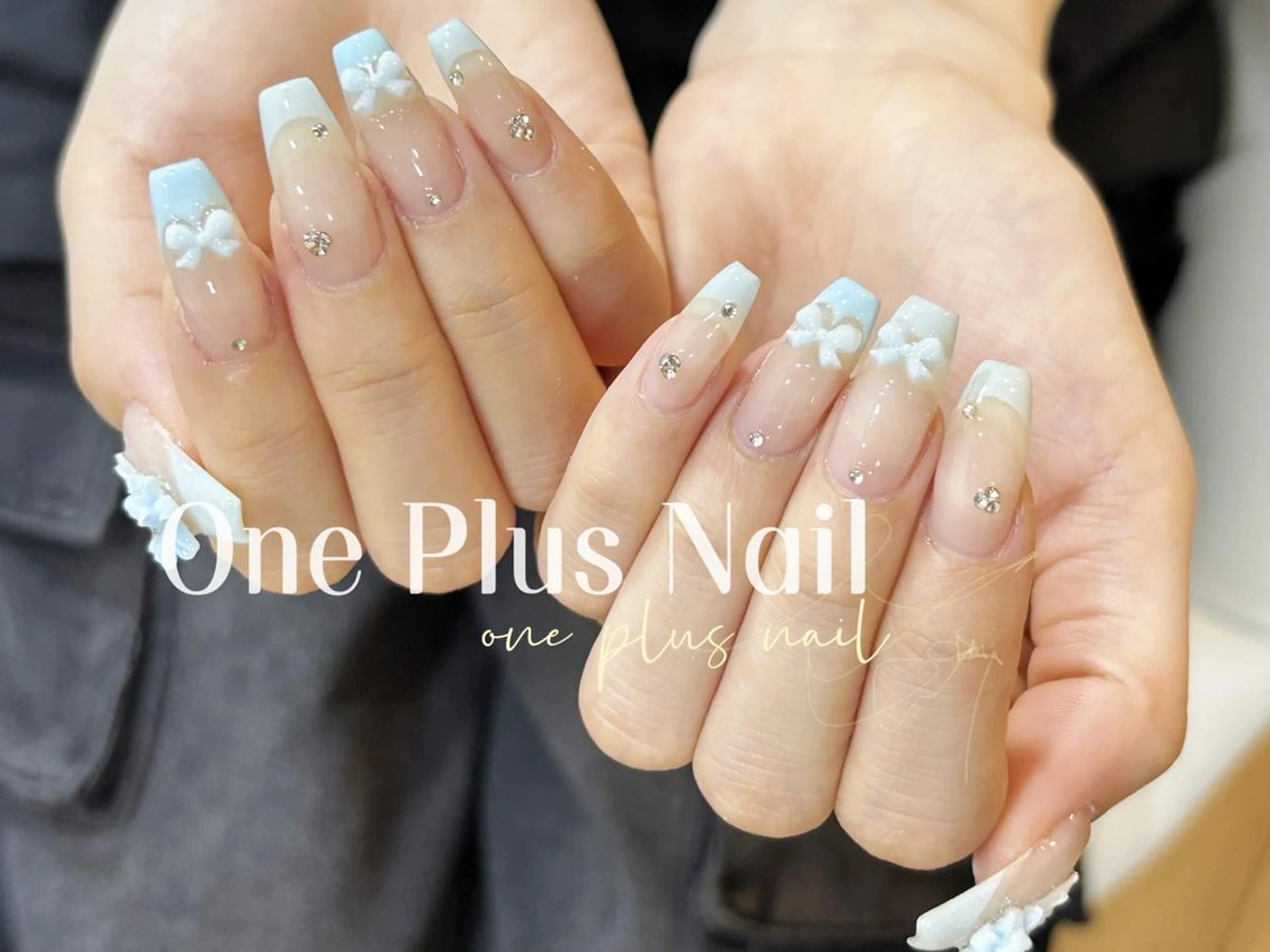 ネイル ハート キラキラネイル 韓国ネイル ロングネイル 持ち込み ハンドネイル One Plus Nail Salonのネイルデザイン