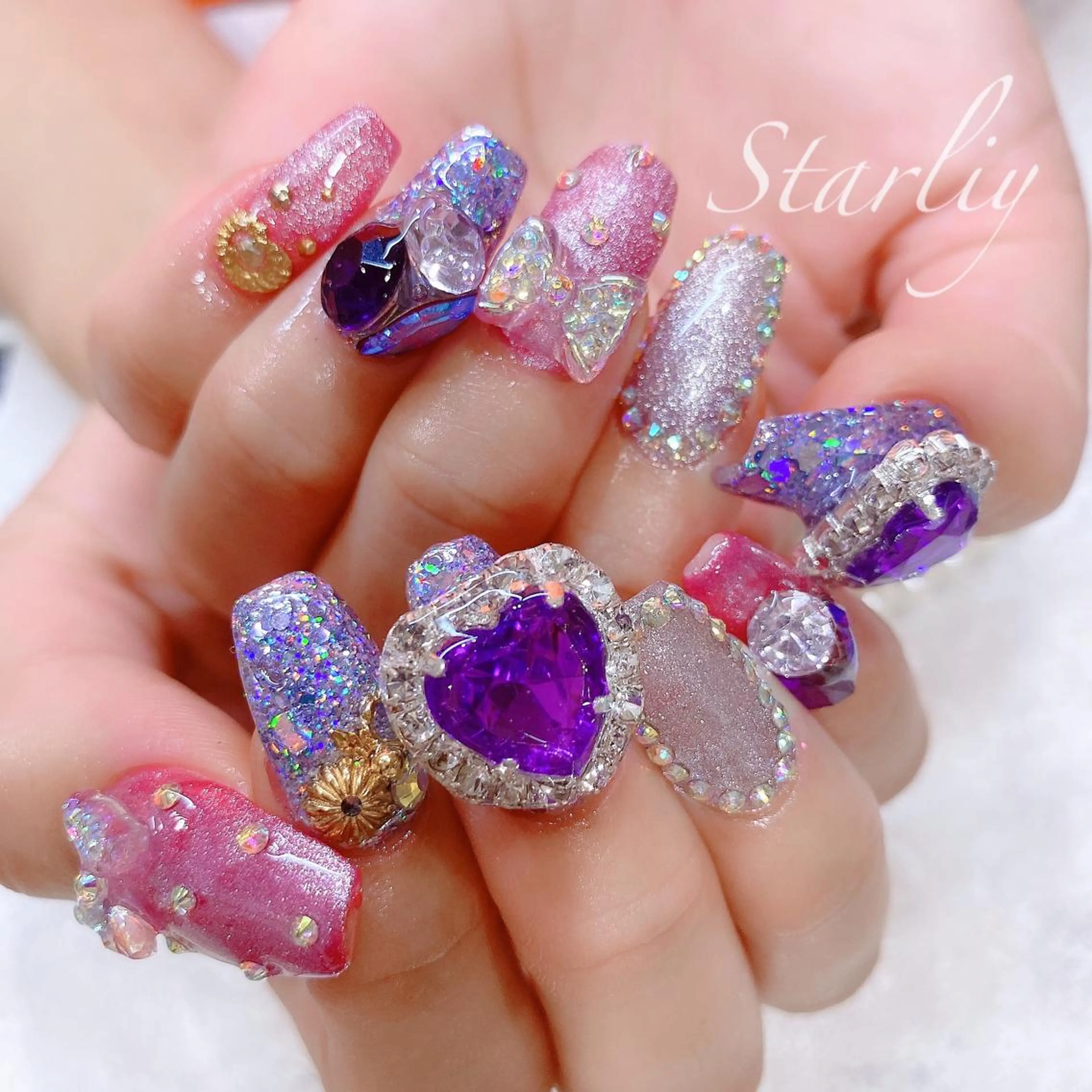 ネイル ~Starliy~ 三重県津市のネイルデザイン