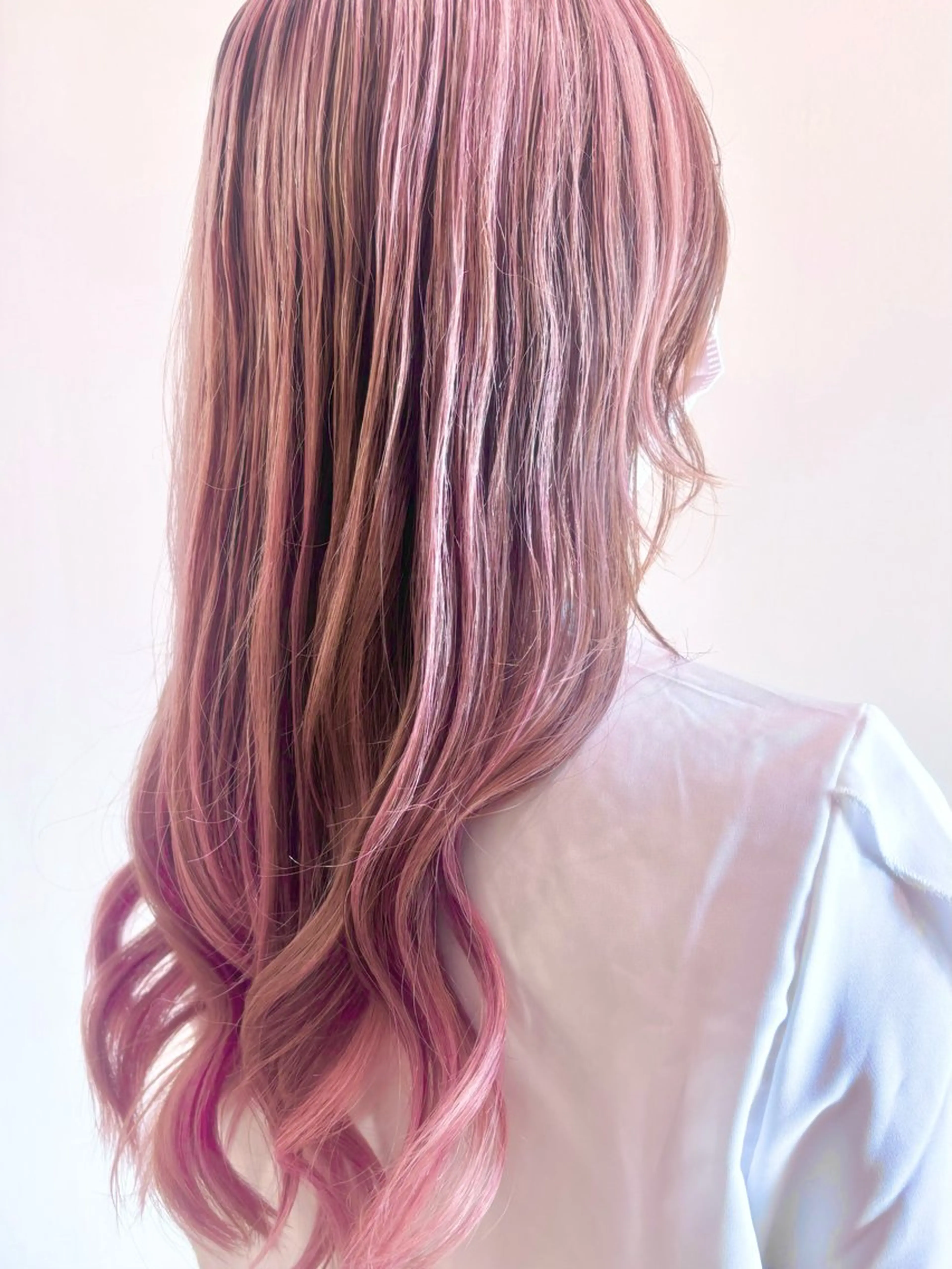 ロング カラー 古川 琴美のヘアスタイル