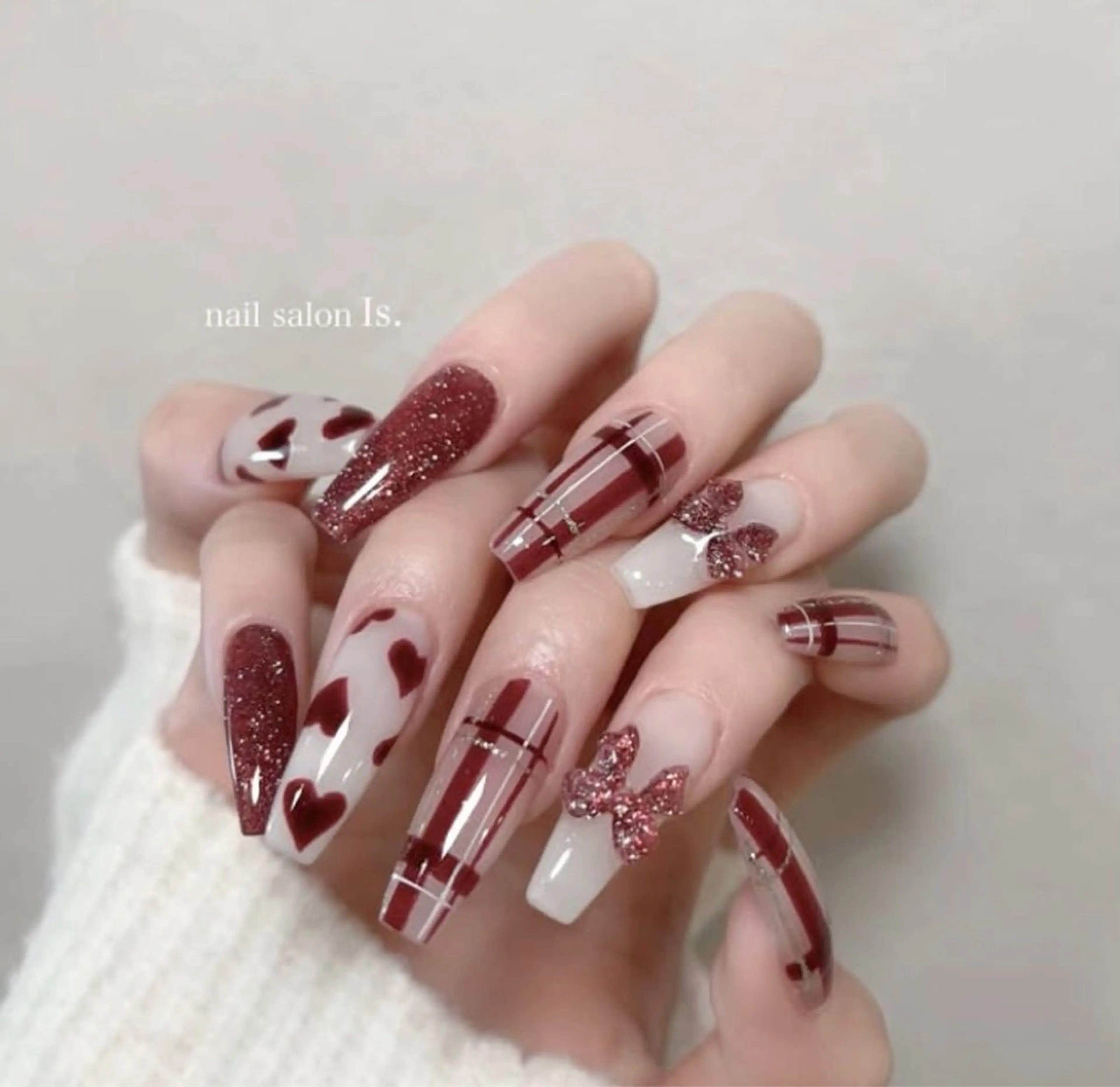 ネイル グラデーション ラメ(グリッター) マグネットネイル ミラーネイル ニュアンスネイル ハンドネイル Lumi de nailsのネイルデザイン