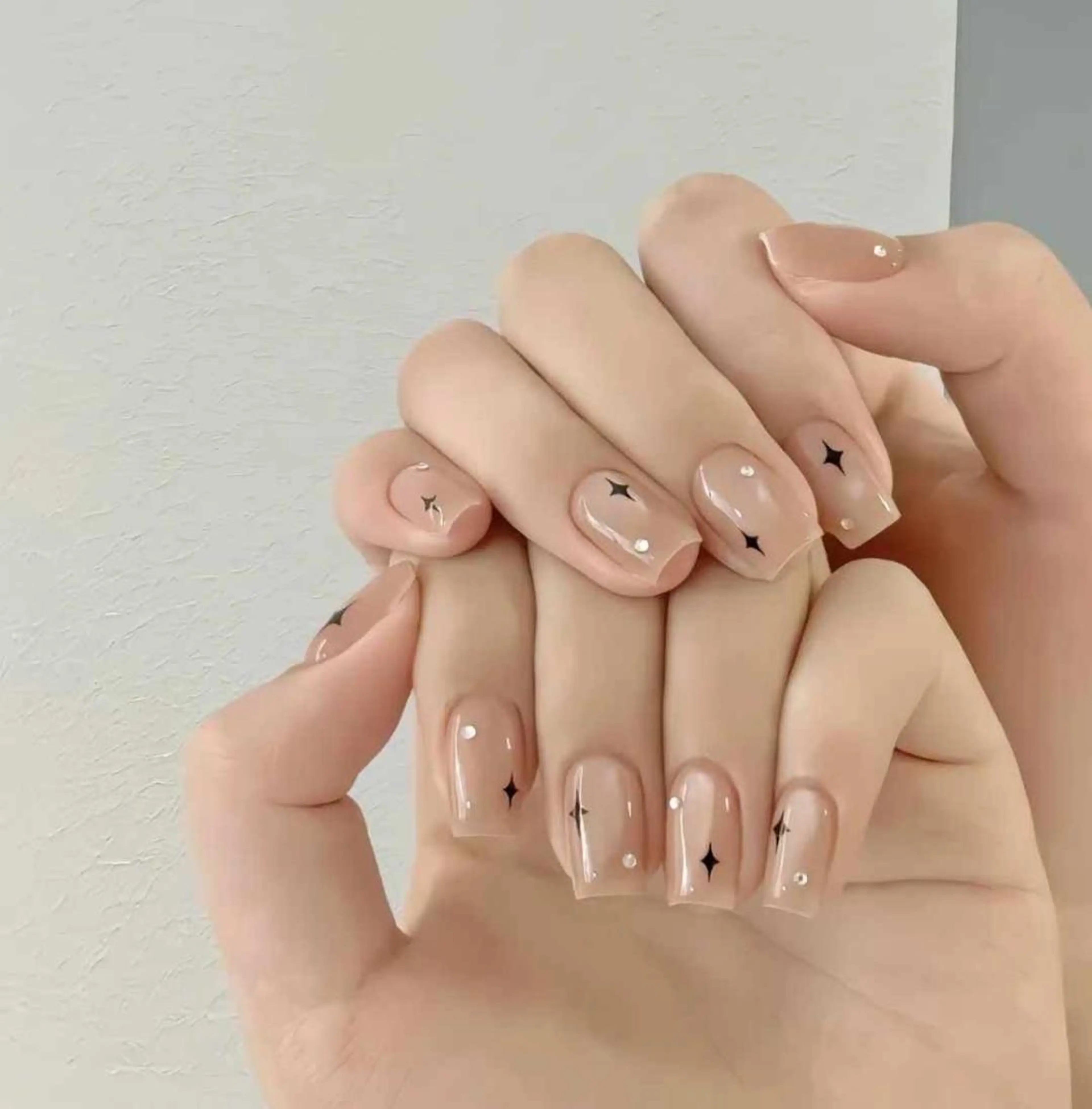 ネイル VIVIAN リサのネイルデザイン