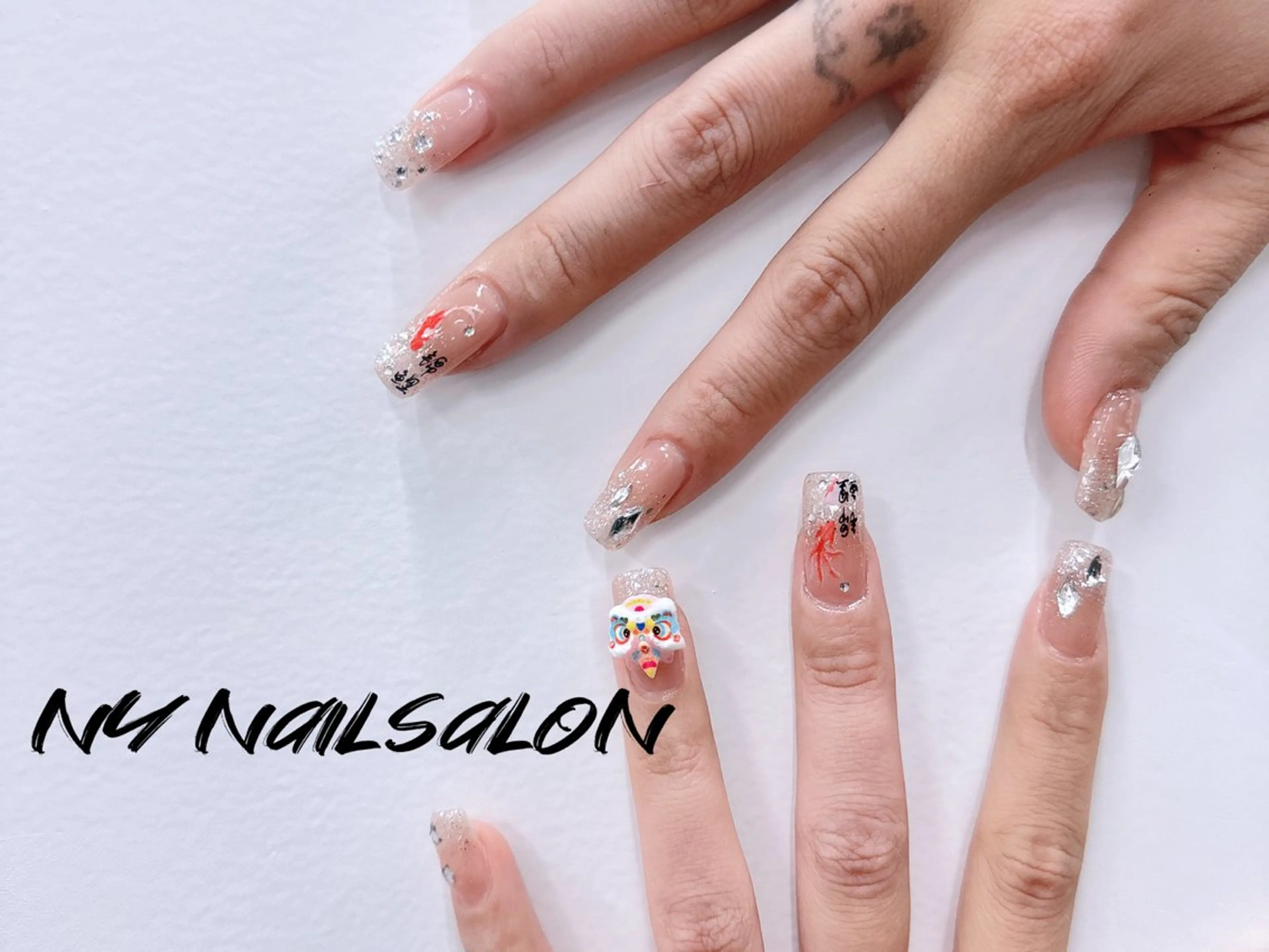 ネイル 長さ出し フットネイル フレンチネイル ジェルネイル ガーリー ハンドネイル NYネイルサロン 千葉中央店のネイルデザイン