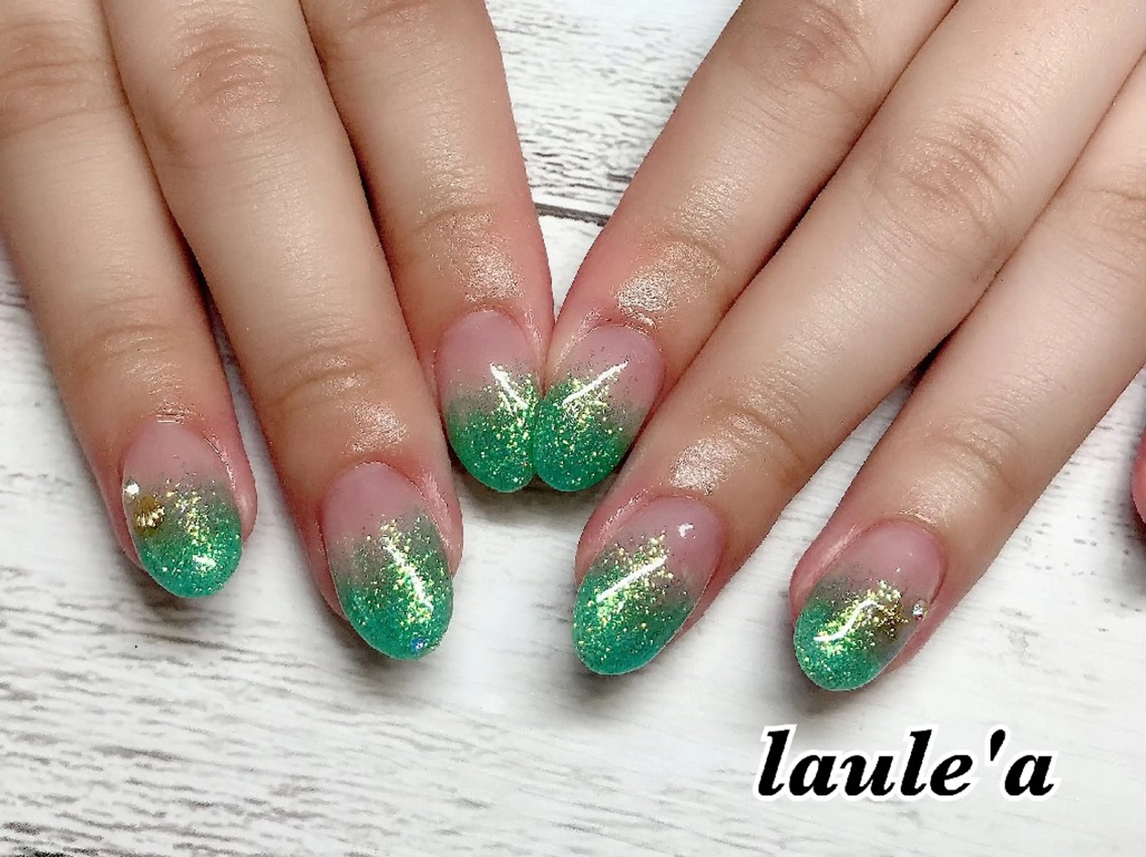 《ミニモ学割》ハンド　ワンカラー/ラメ【オフなし】の写真