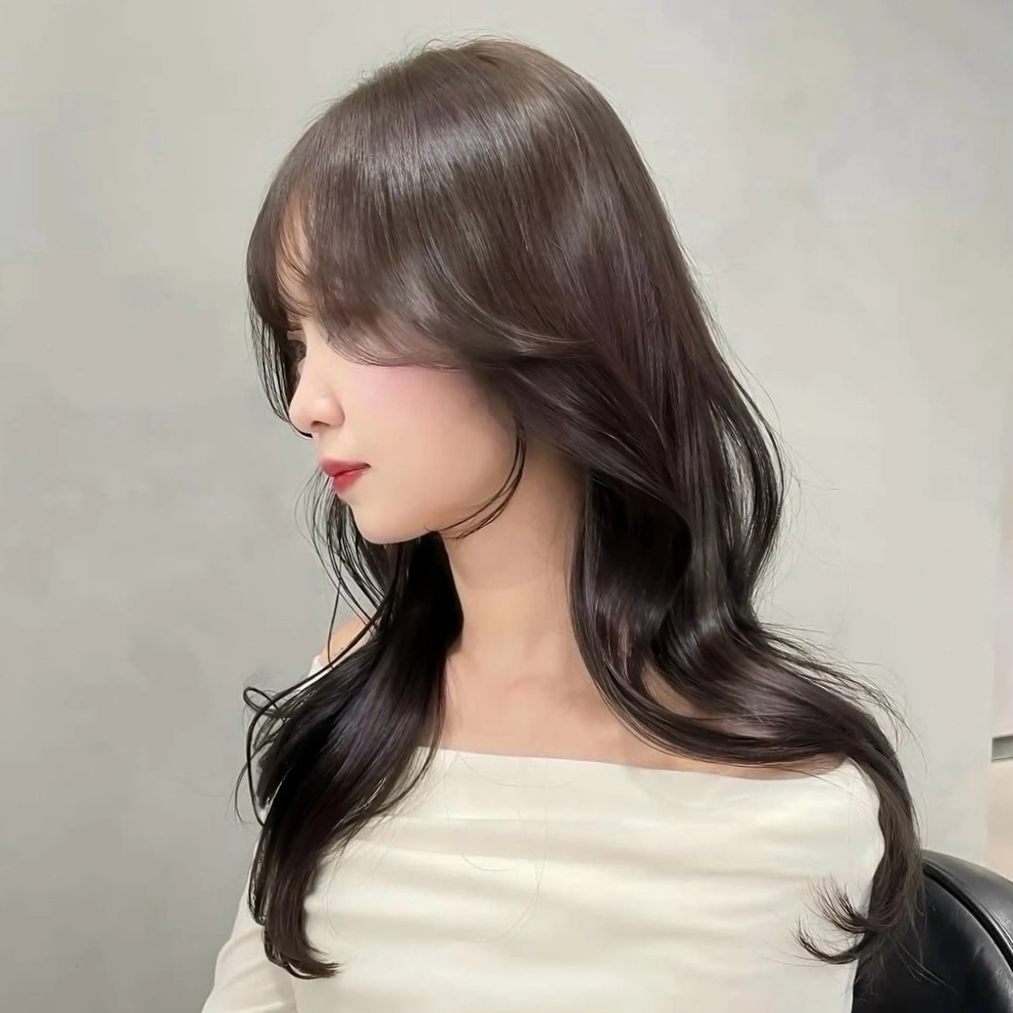 セミロング ケアカラー レイヤーカット モテ韓国ヘア/ レイヤー🤍RIKAのヘアスタイル