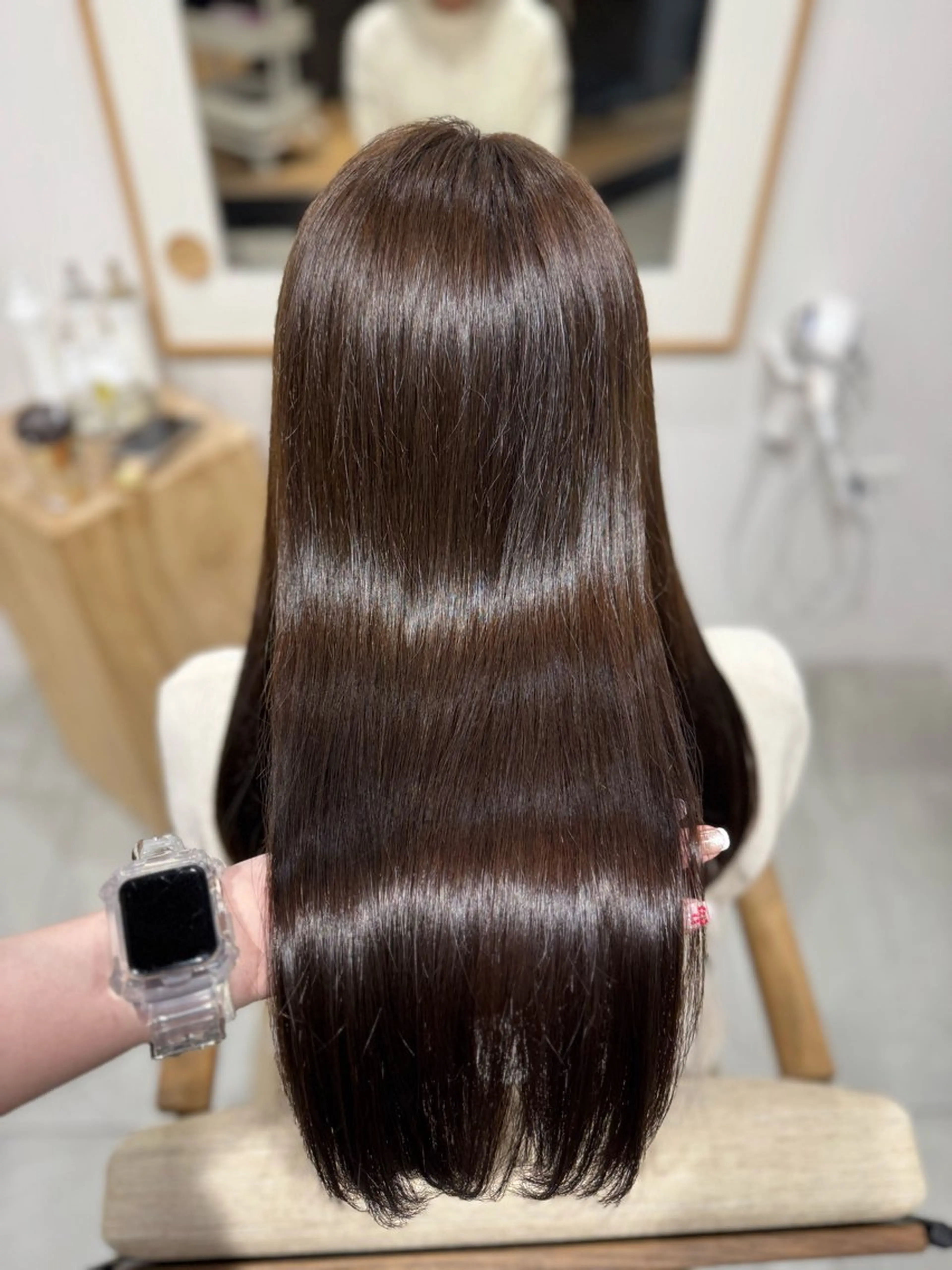 ロング 髪質改善ストレート Airi🪽🫧のヘアスタイル
