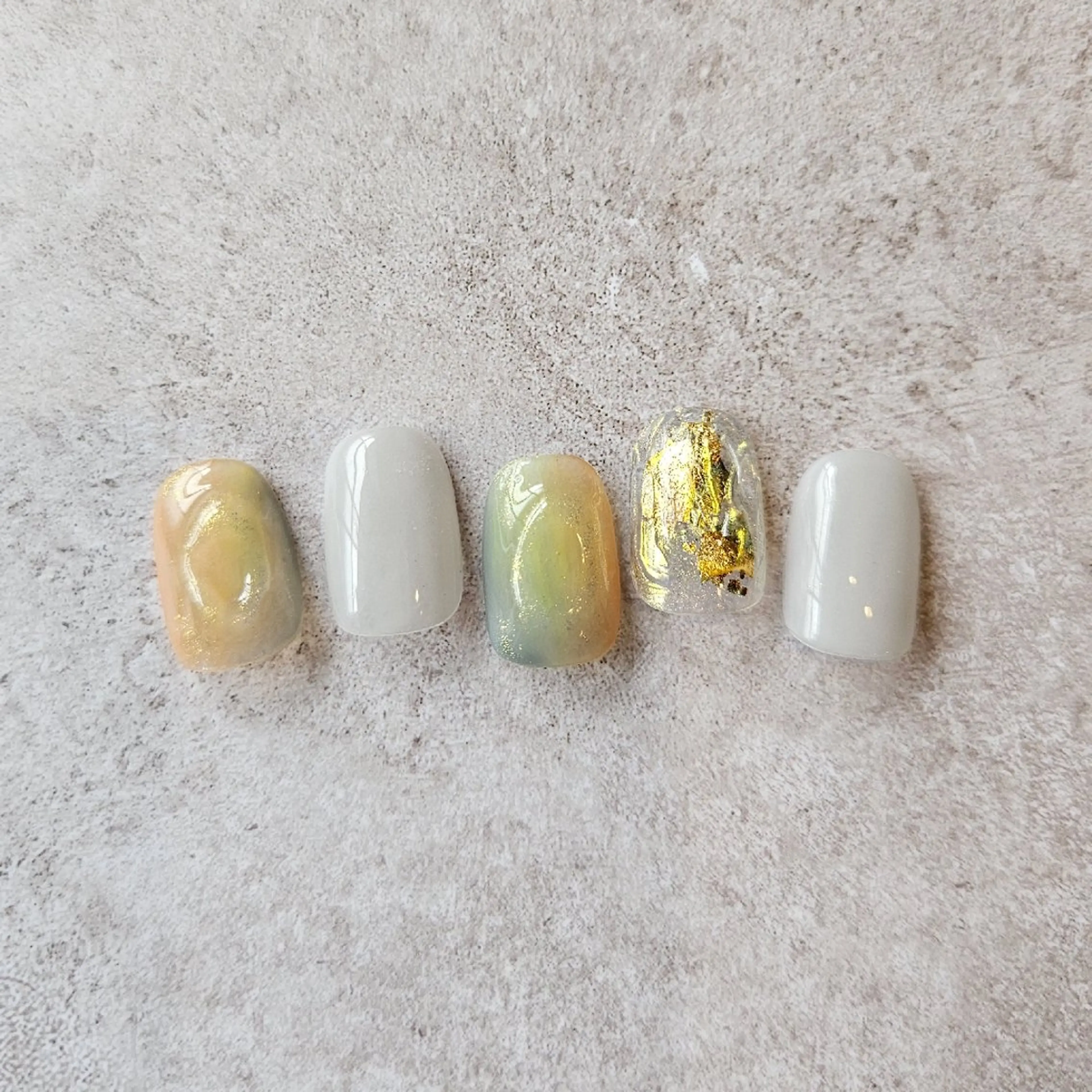 ネイル ジェルネイル グラデーション ニュアンスネイル パラジェル 春ネイル ハンドネイル Nailsalon manoのネイルデザイン