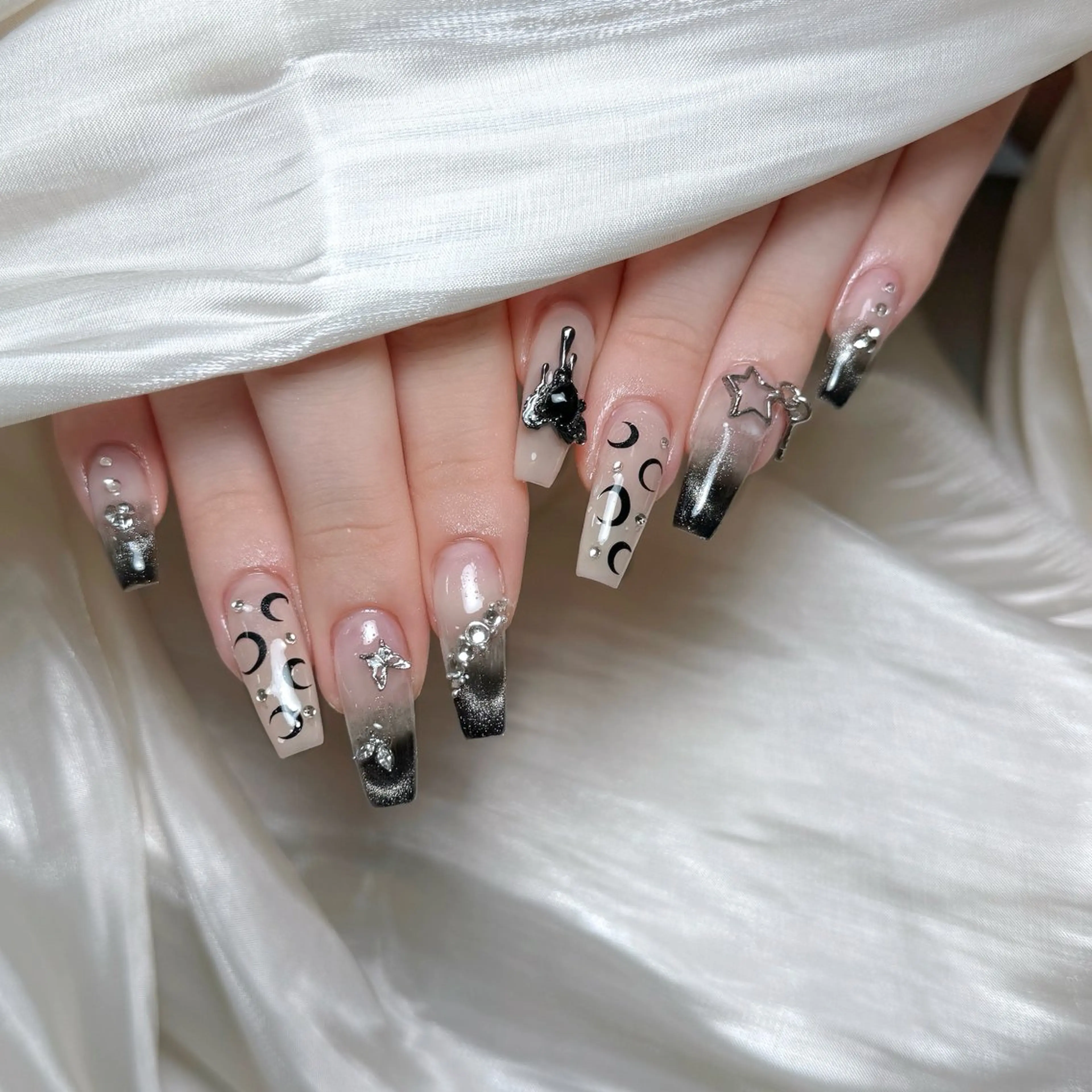 ネイル ハンドネイル Maggie Nail🦩のネイルデザイン