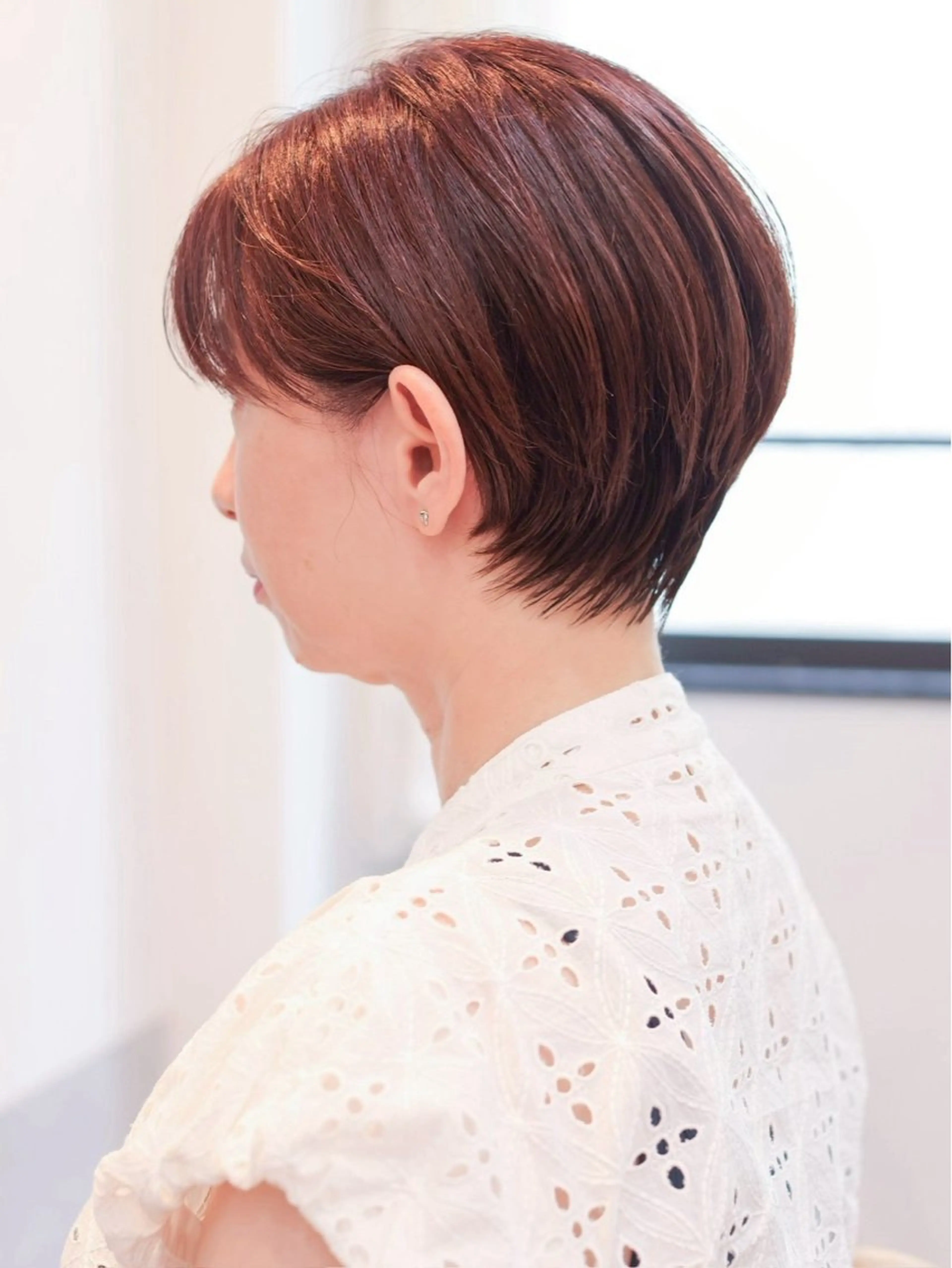 ショート 土井 優のヘアスタイル