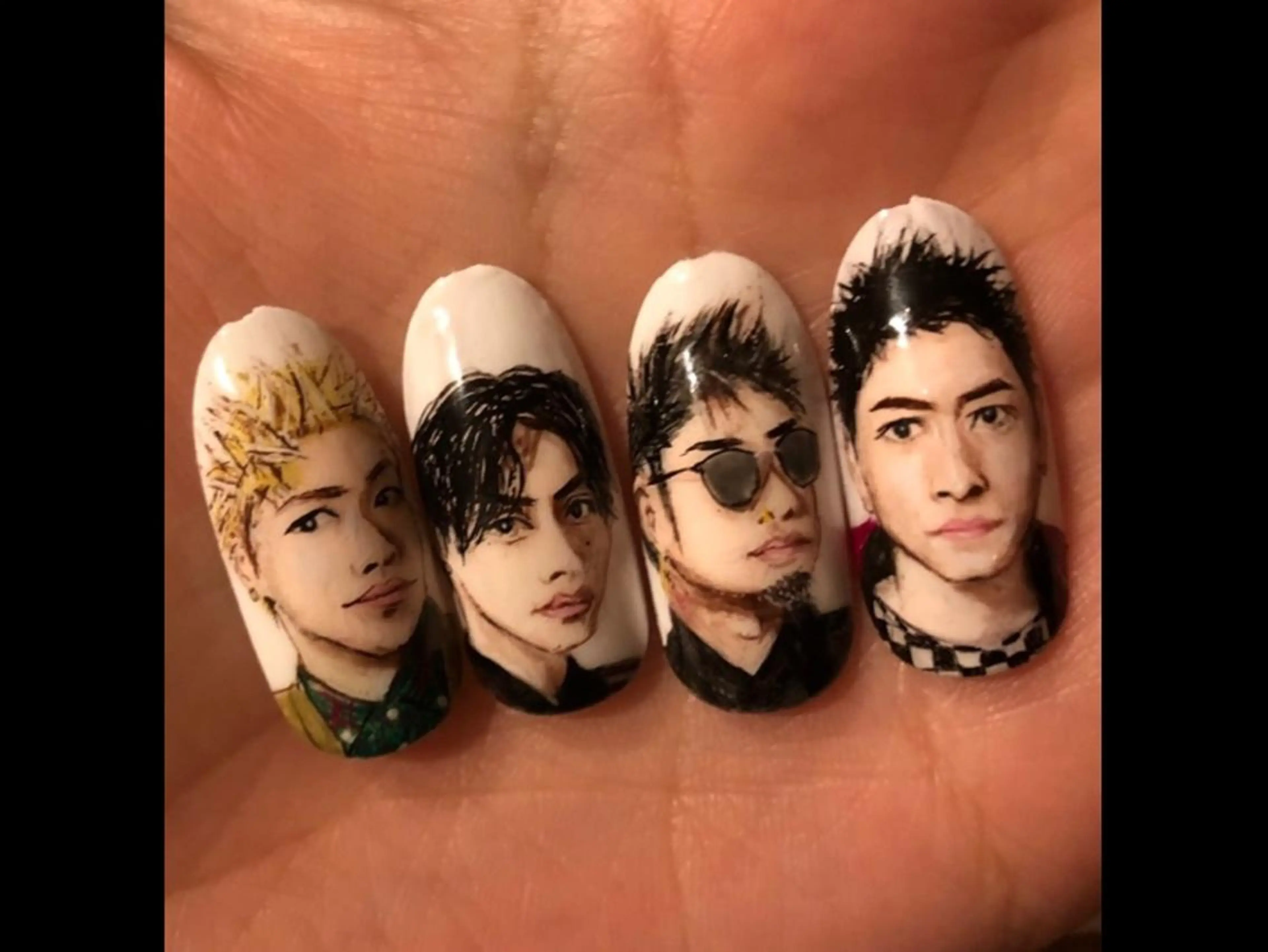 ネイル LUNA NAIL ayuのネイルデザイン