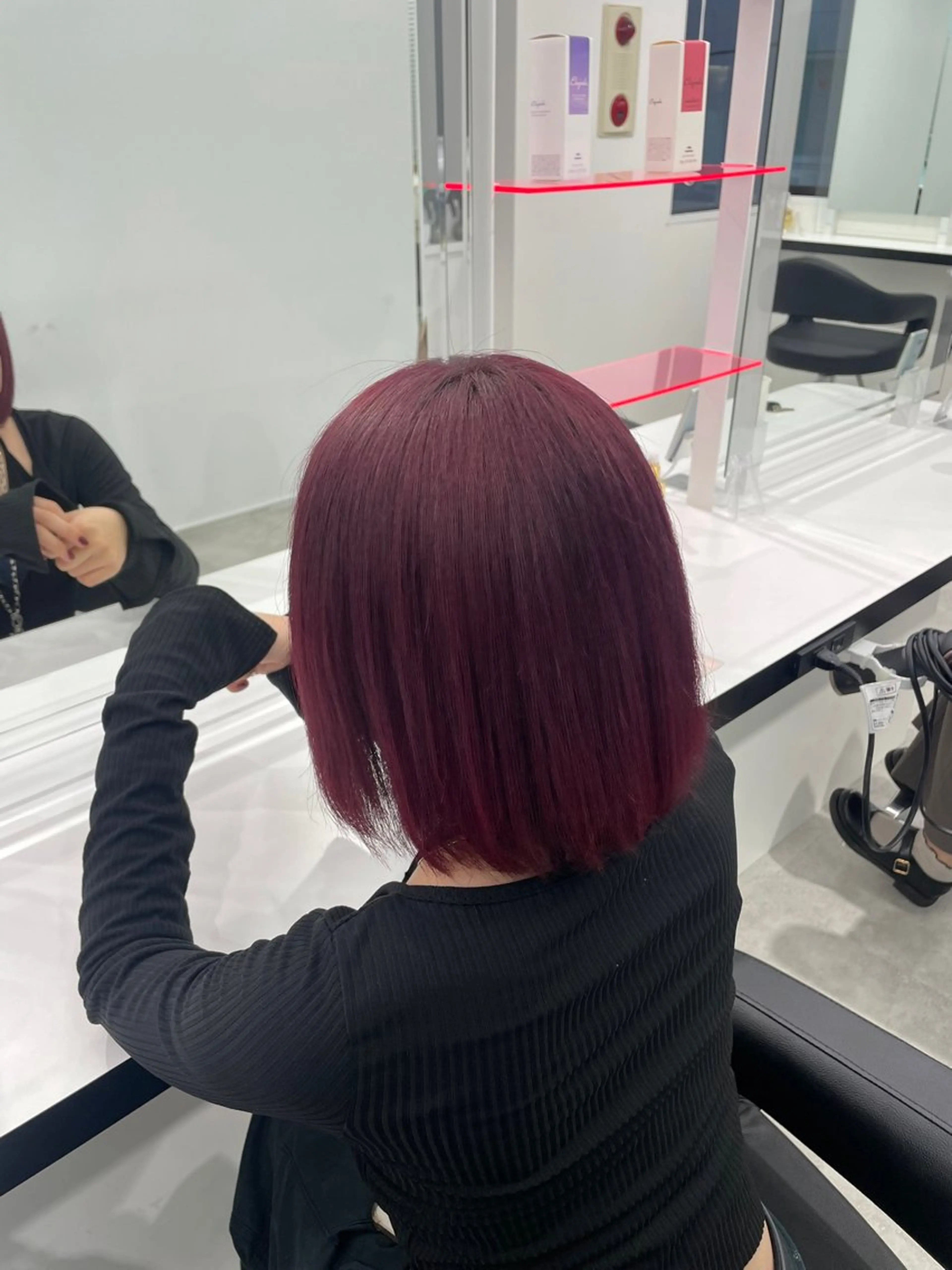 ミディアム カラー 履歴修正屋さん／ ブロンド／ホワイトのヘアスタイル