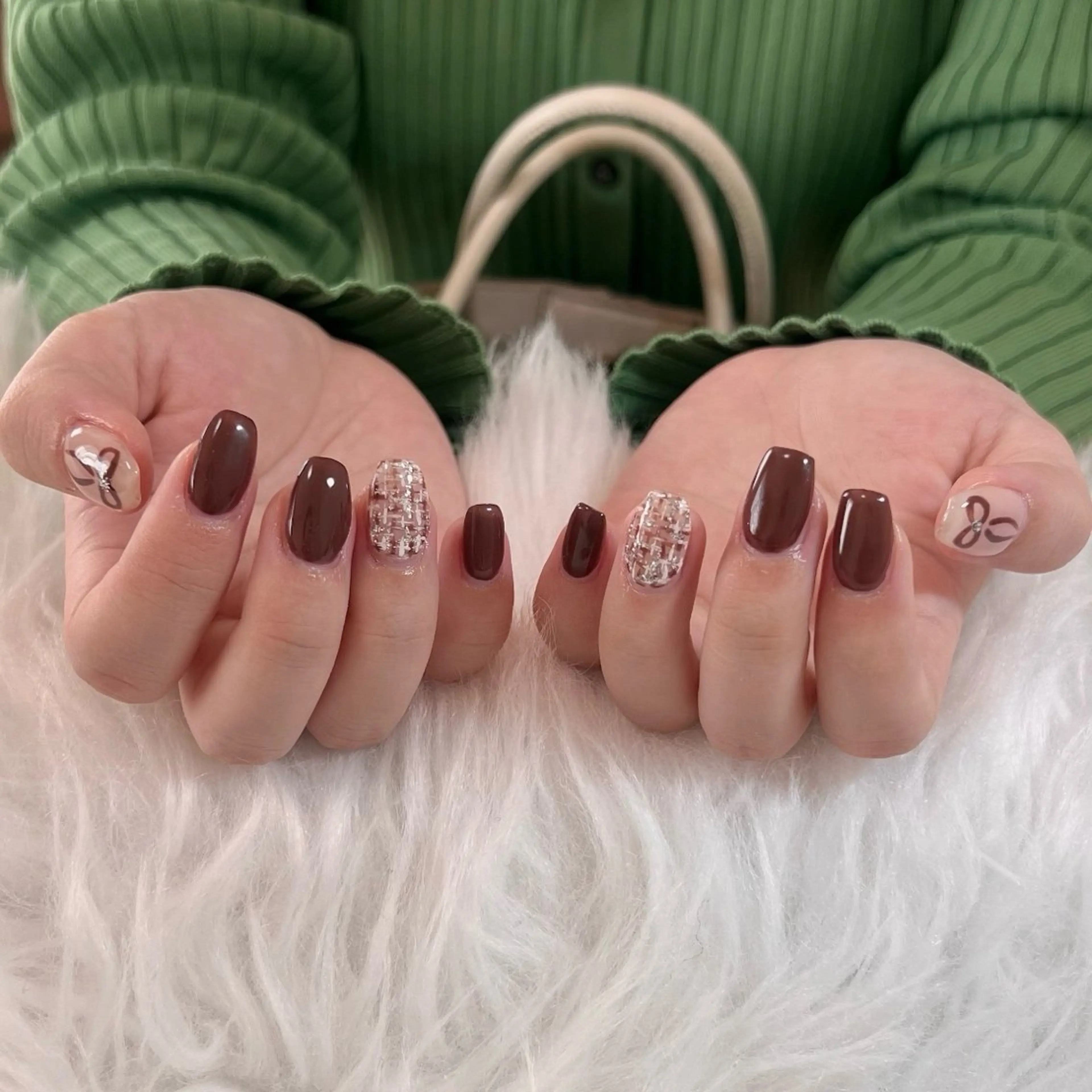 ネイル アートネイル 長さ出し ワンカラーネイル yu nailのネイルデザイン