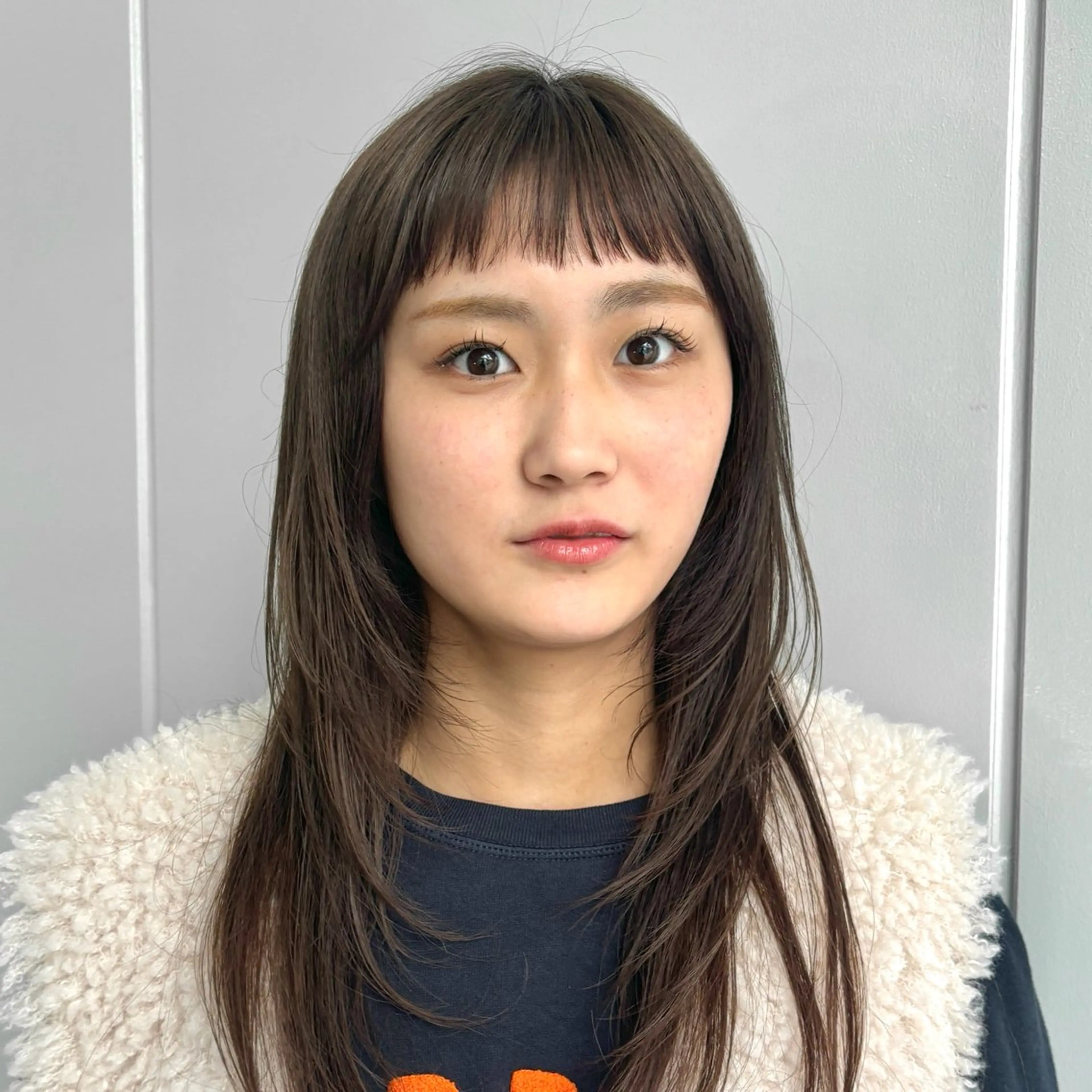 セミロング レイヤーカット オン眉 カット ヘアカラー Ayaka/パーマ /ショート/レイヤーのヘアスタイル