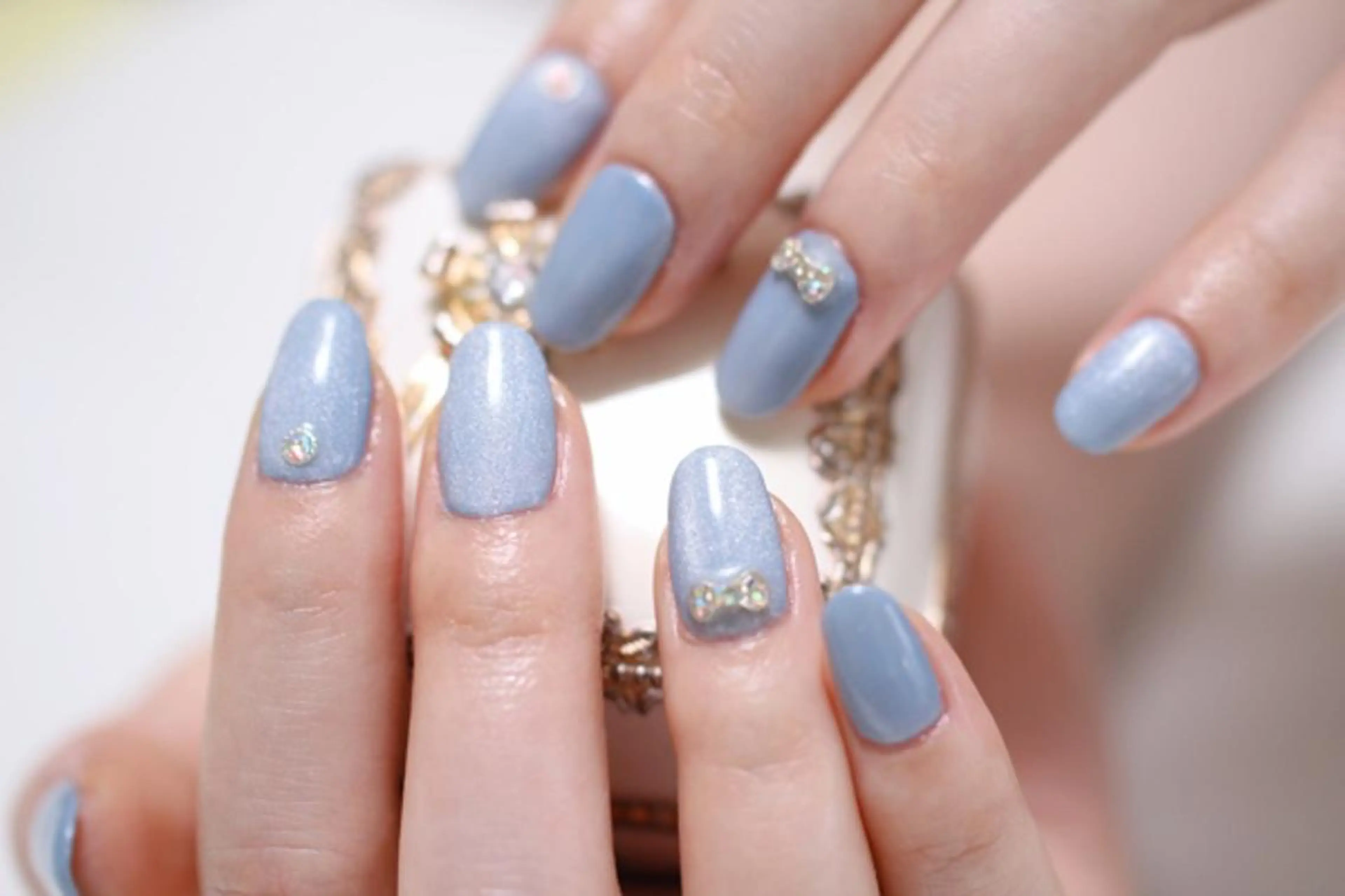 ネイル アートネイル ジェルネイル マグネットネイル ストーンネイル しみ えんのネイルデザイン