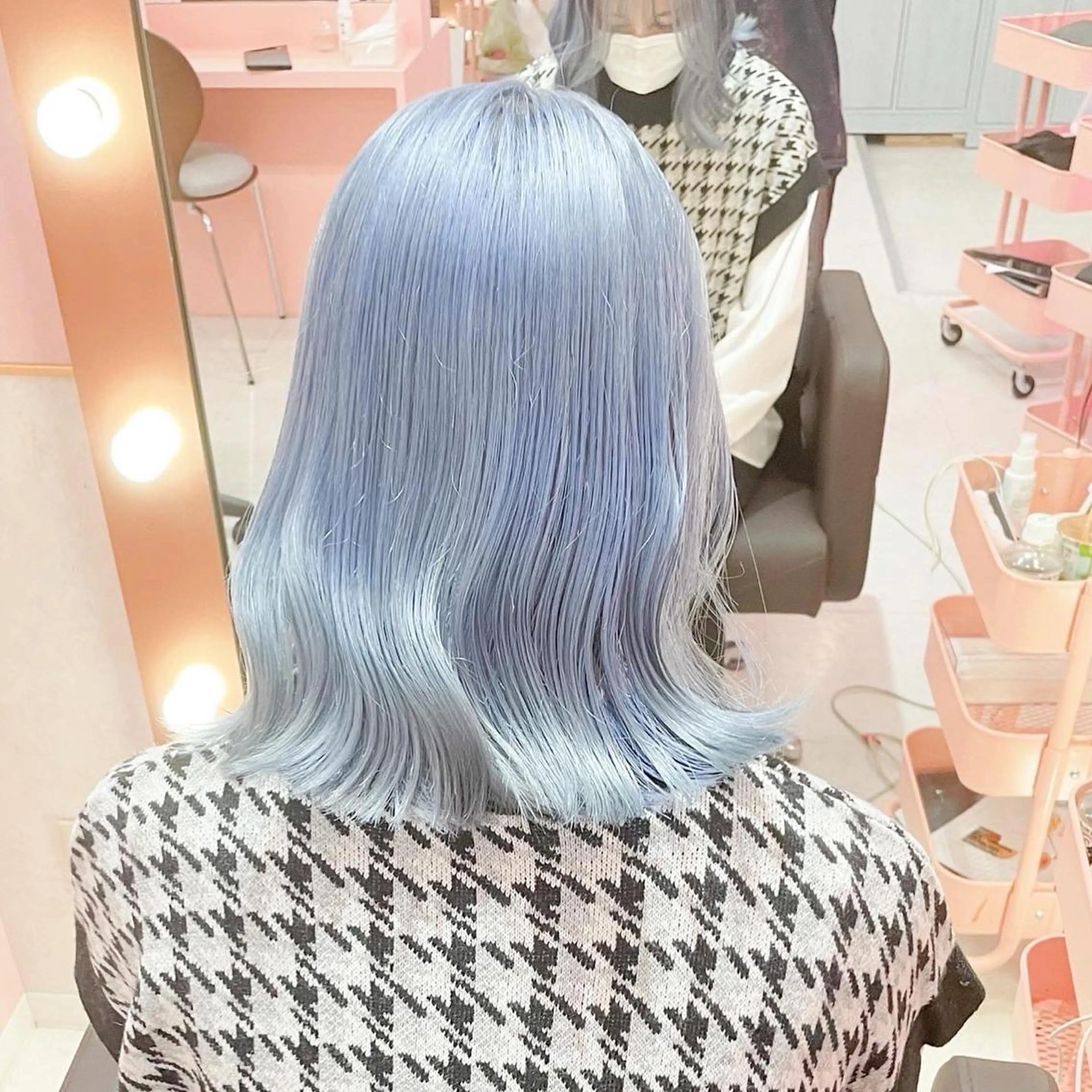 ミディアム カラー ヘアアレンジ Bob＆ハイトーン 専門家CHIHIROのヘアスタイル