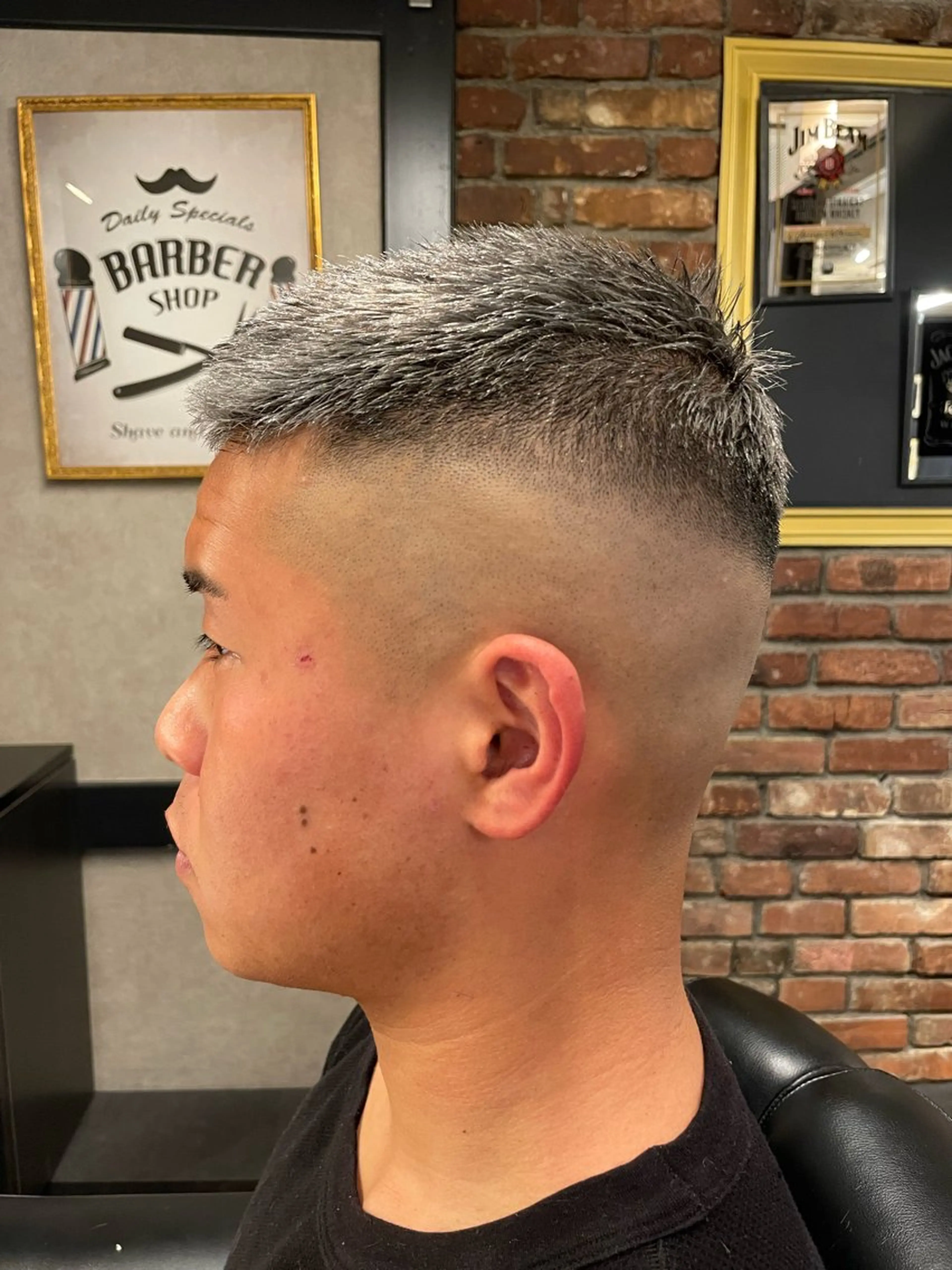 ショート メンズ SAKI SAKIのヘアスタイル