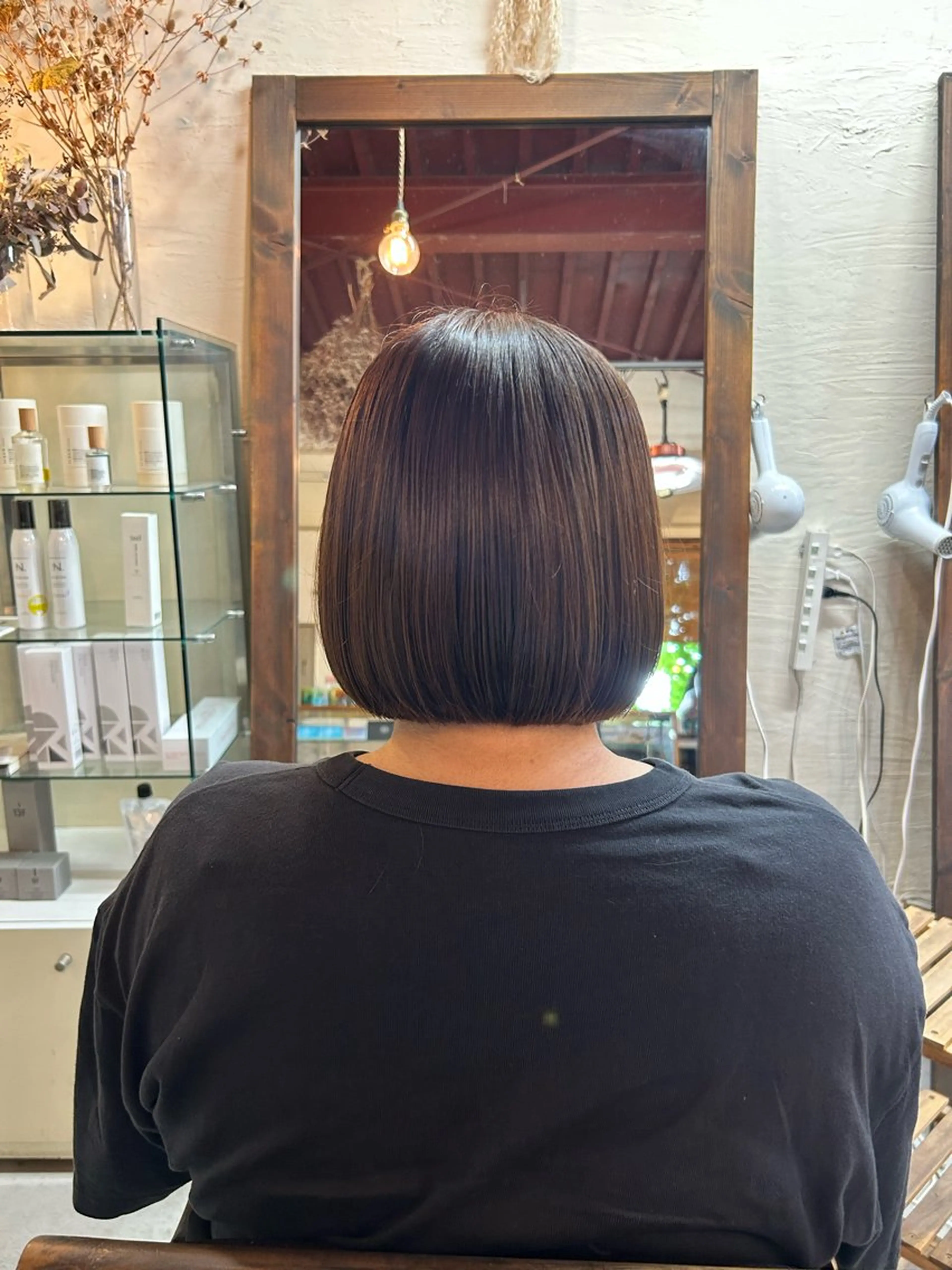 ショート 切りっぱなしボブ ボブ 外ハネヘア minami 🐣のヘアスタイル