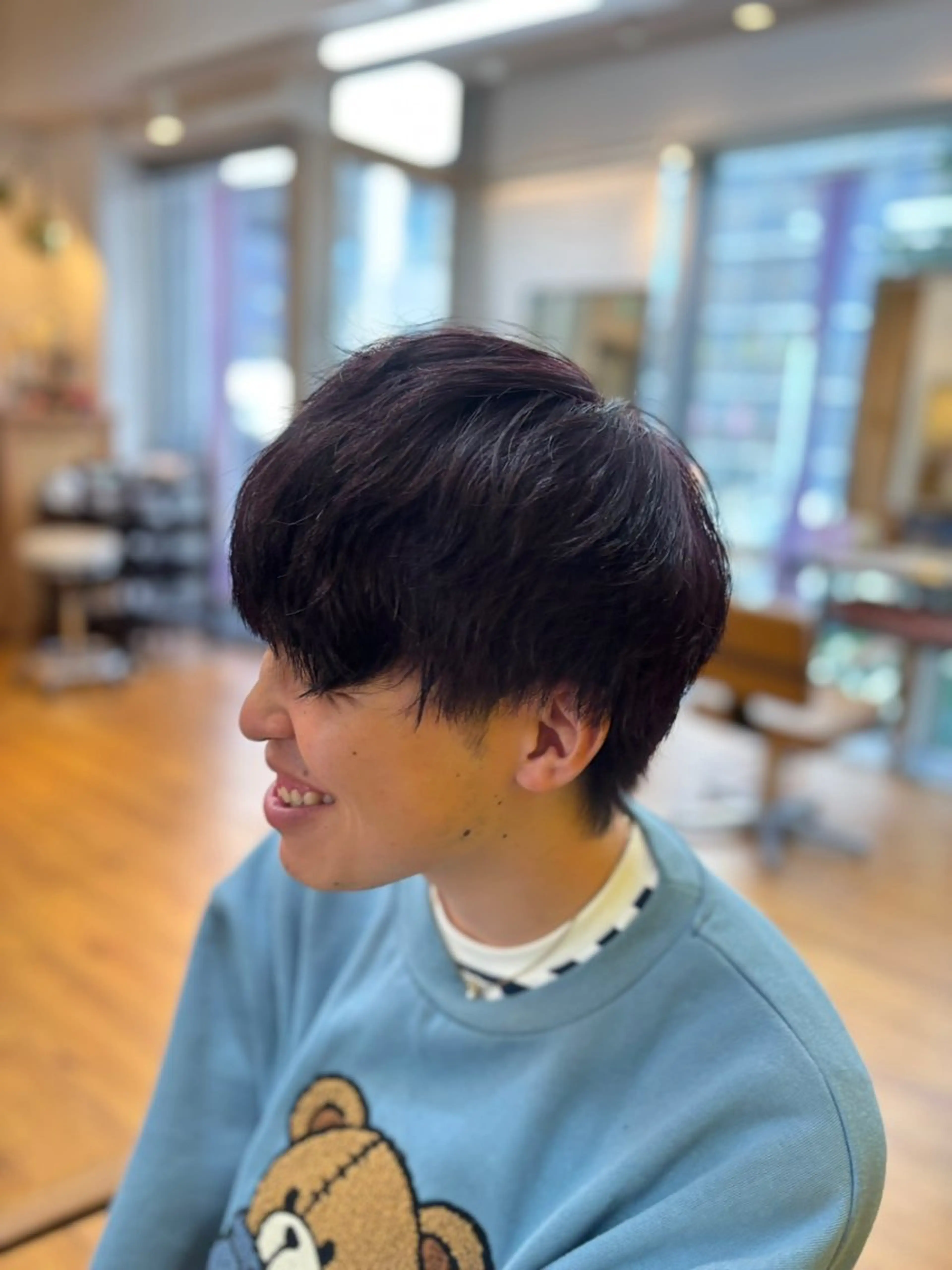 ショート カラー パーマ メンズ メンズブリーチ ブリーチ ボルドーカラー カネコ ナナミのヘアスタイル