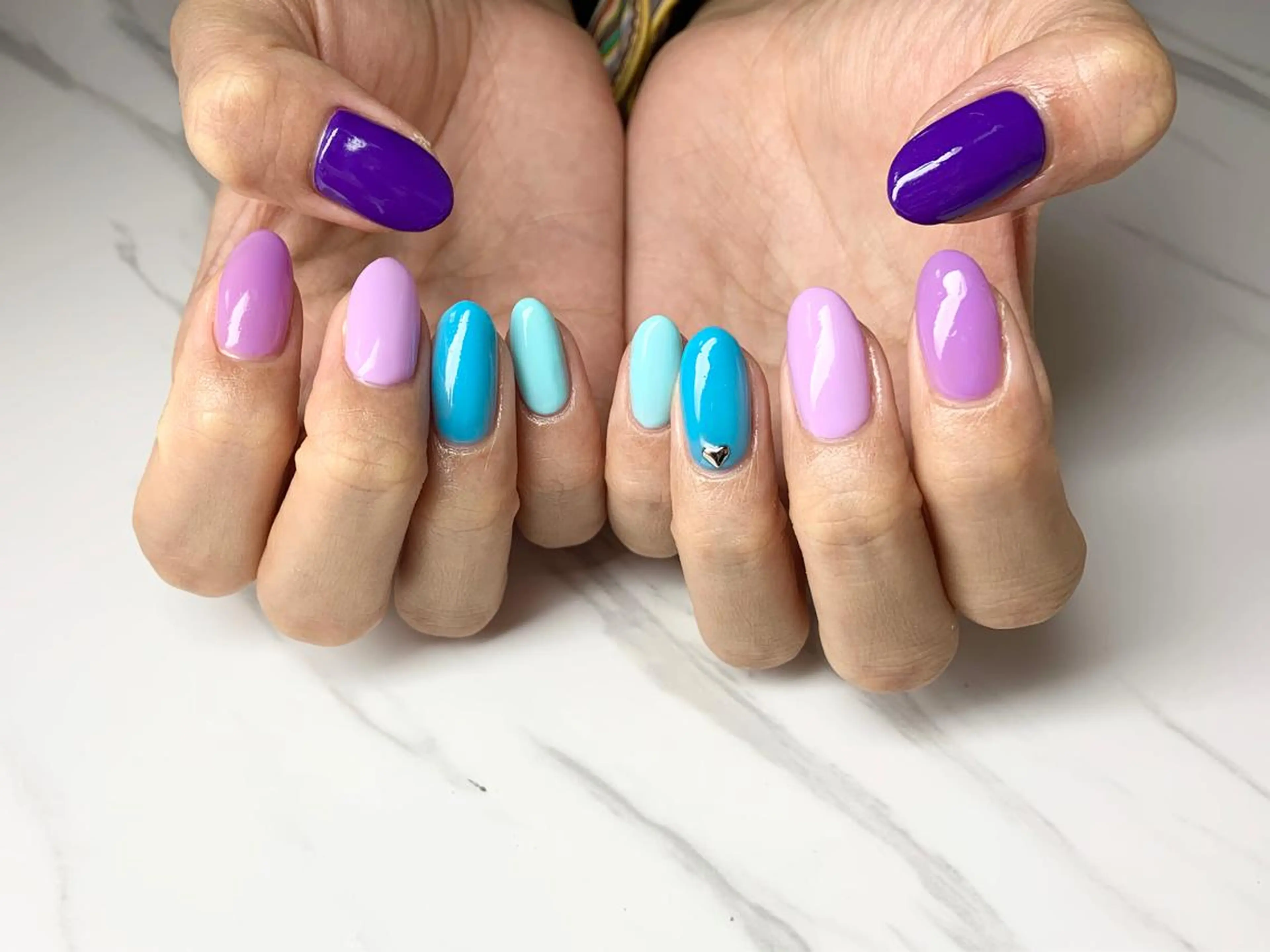 ショート ネイル ネイリスト シンのネイルデザイン