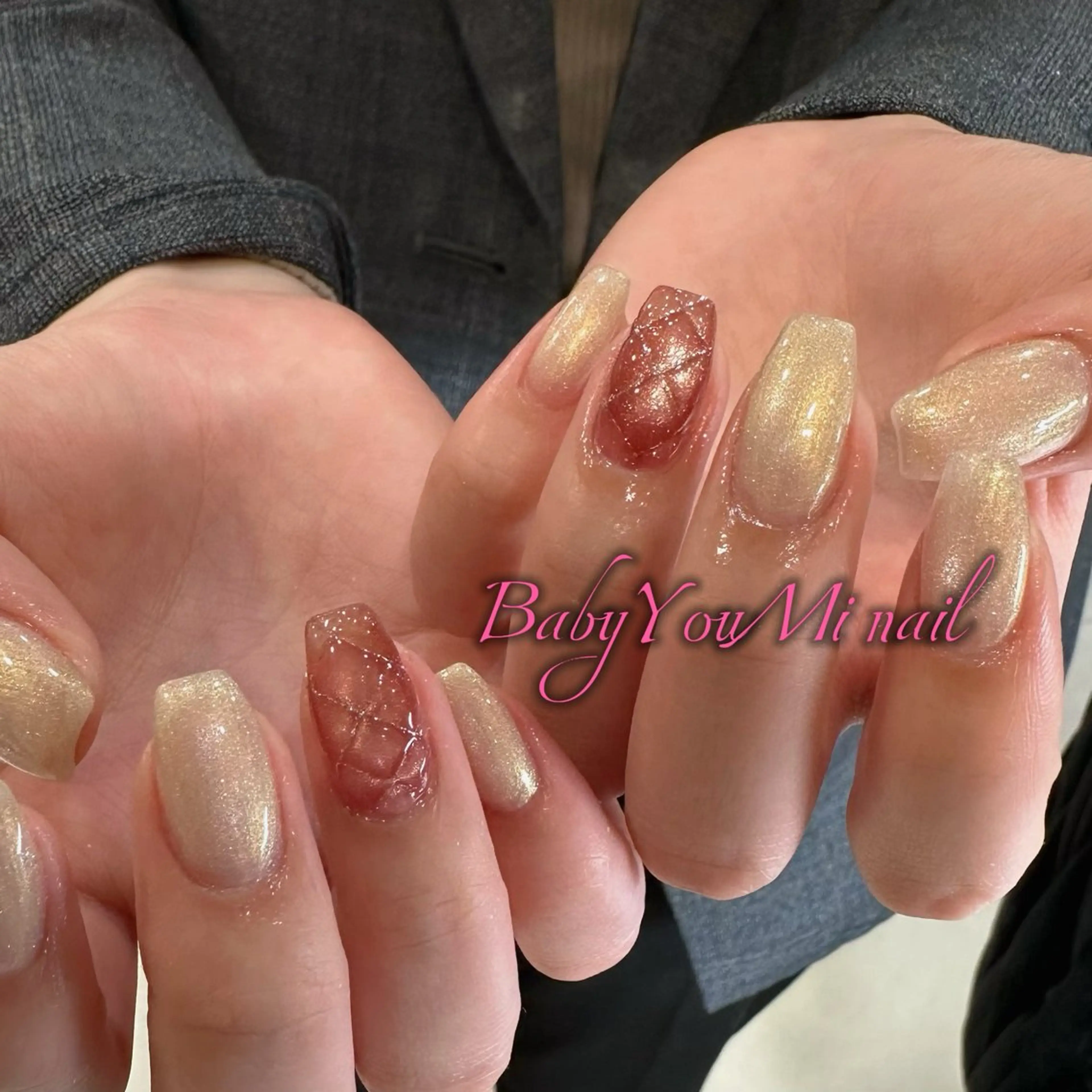 ネイル オーロラネイル 成人式 フットネイル フレンチネイル ジェルネイル ハンドネイル Oomiya 服部のネイルデザイン