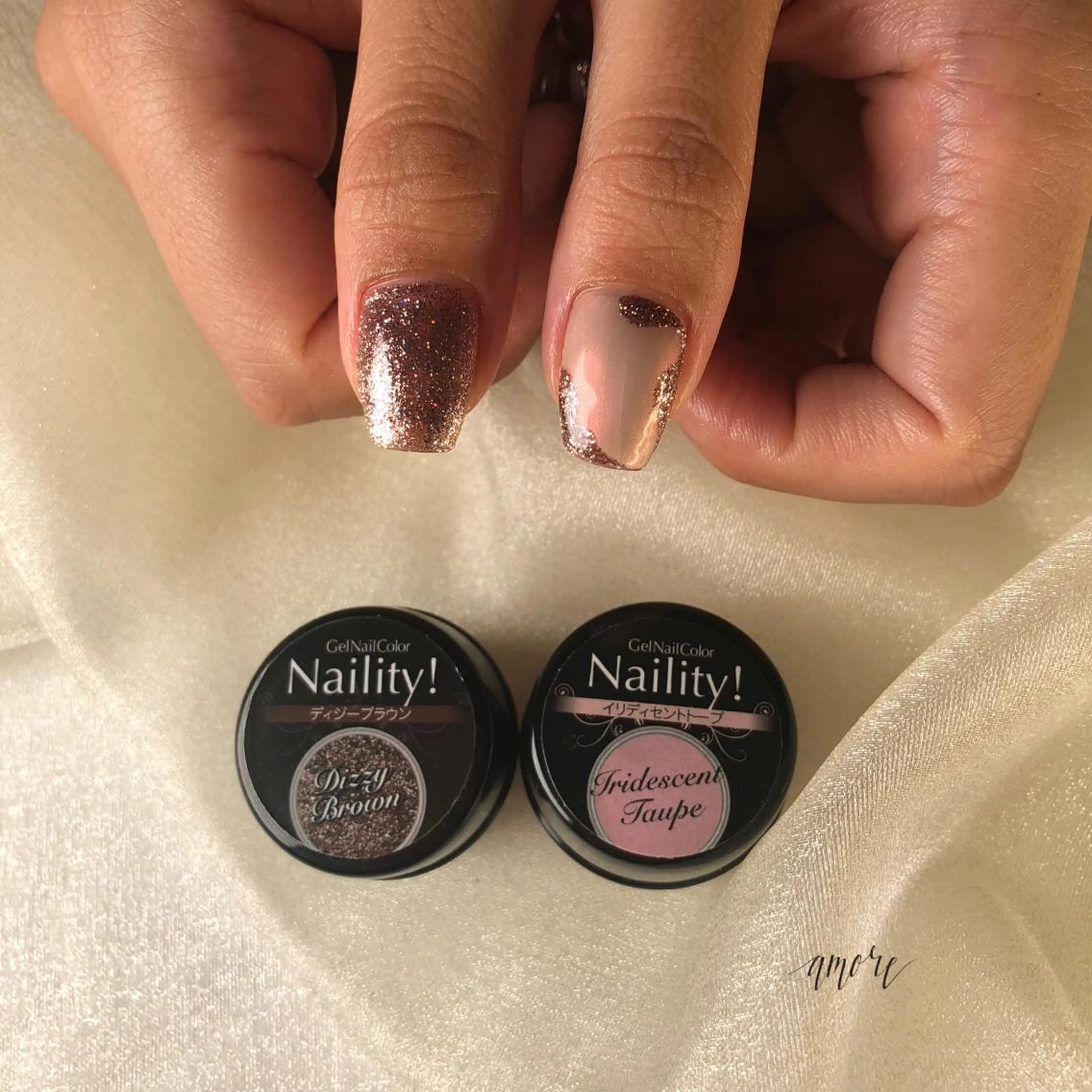 ネイル ジェルネイル 氷ネイル・うるうるネイル マグネットネイル ミラーネイル ニュアンスネイル You kyehwaのネイルデザイン