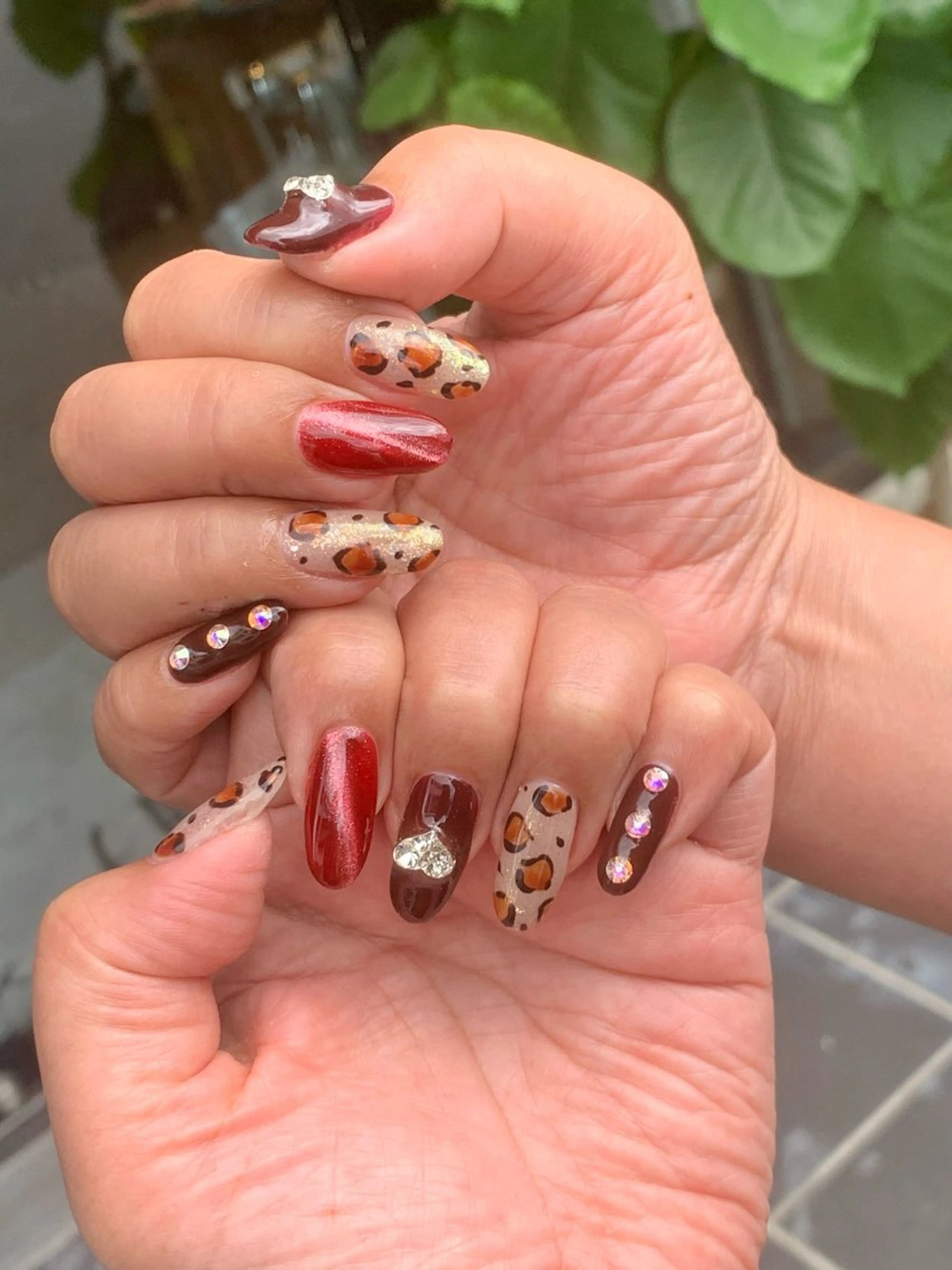 ネイル うるま市サロン Yuko Izawaのネイルデザイン