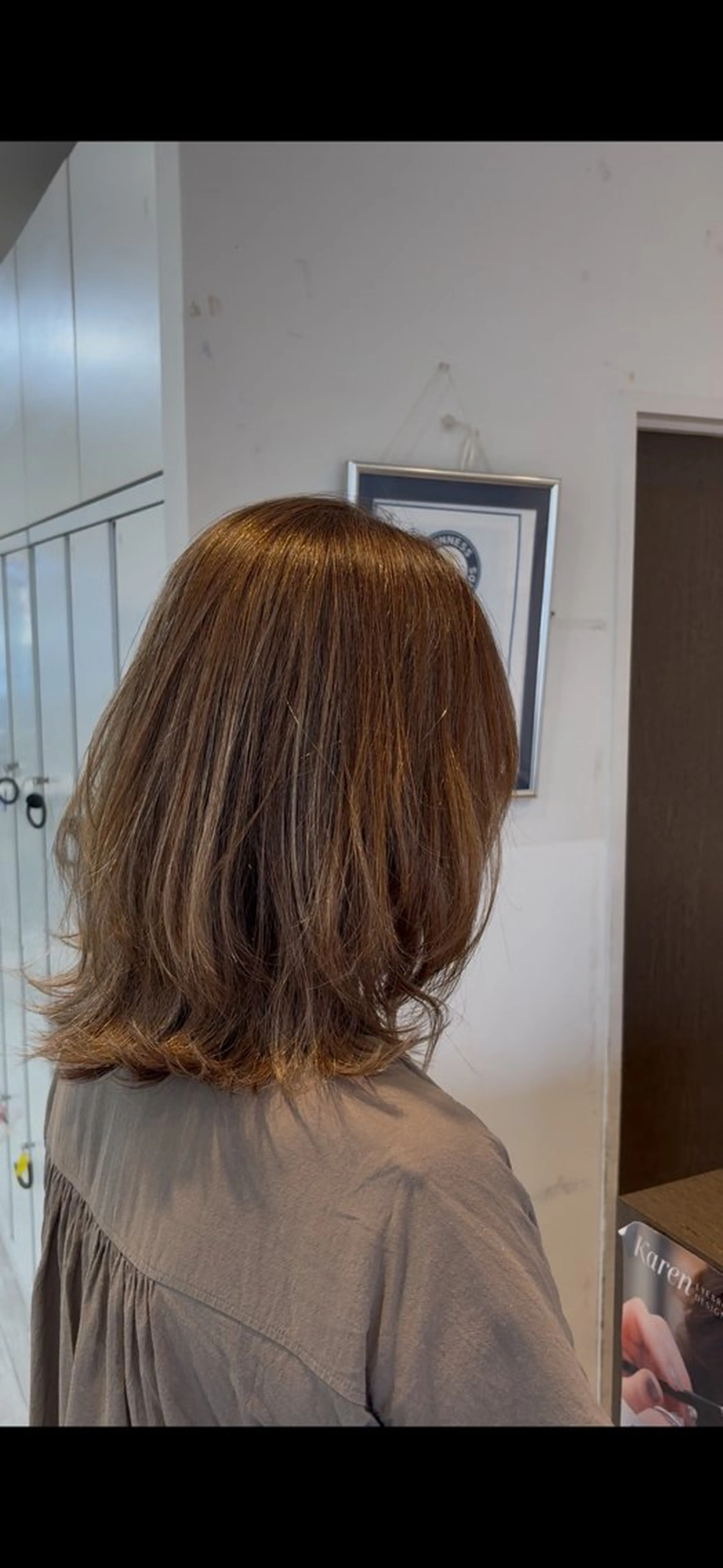 ミディアム 顔まわりレイヤー 顔周りカット 外国人風カラー ハイライト レイヤーカット カット トリートメント CREA渋沢 モデル募集🌺アイナのヘアスタイル