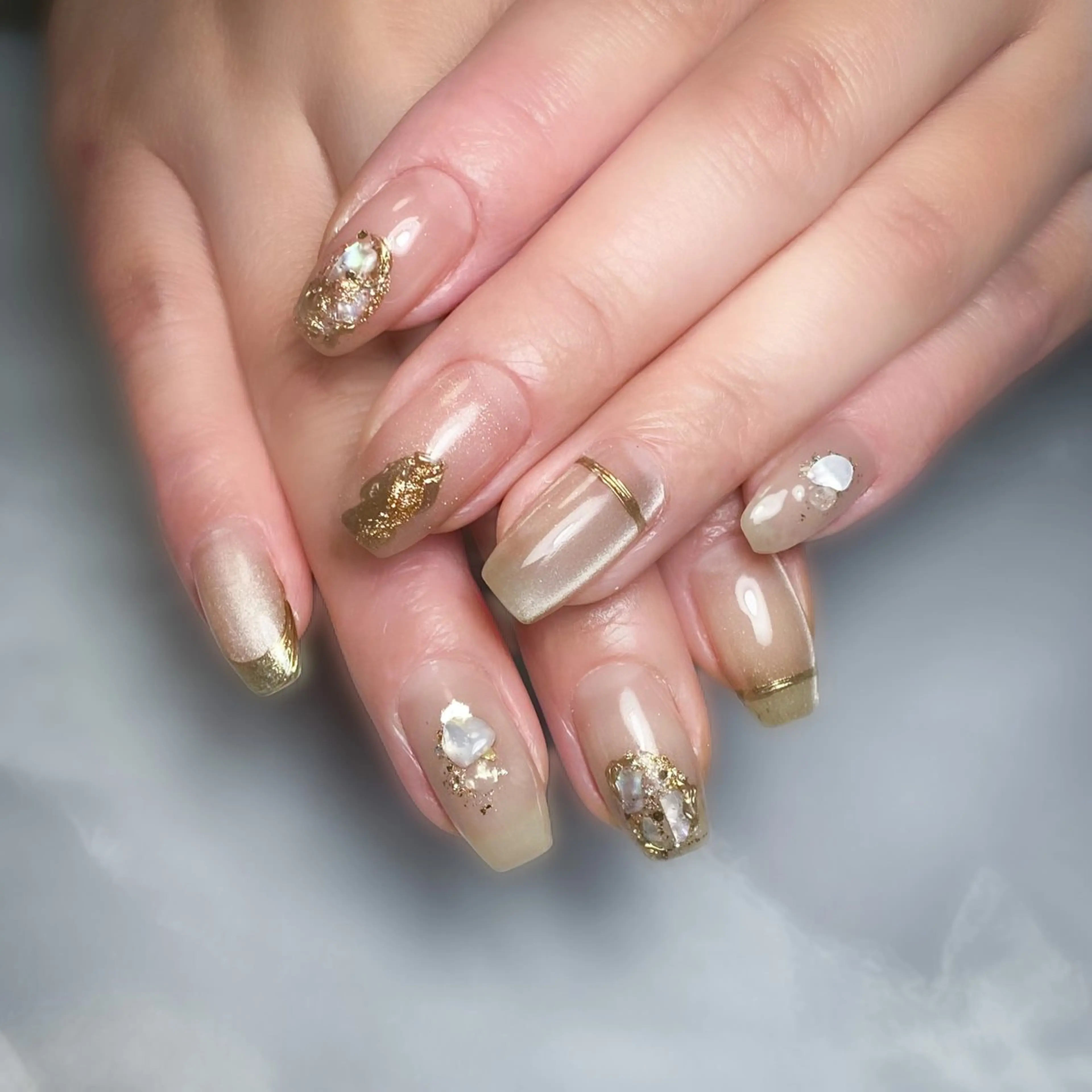 ネイル ニュアンスネイル ハンドネイル &.nail/ ニュアンス/持込み可のネイルデザイン