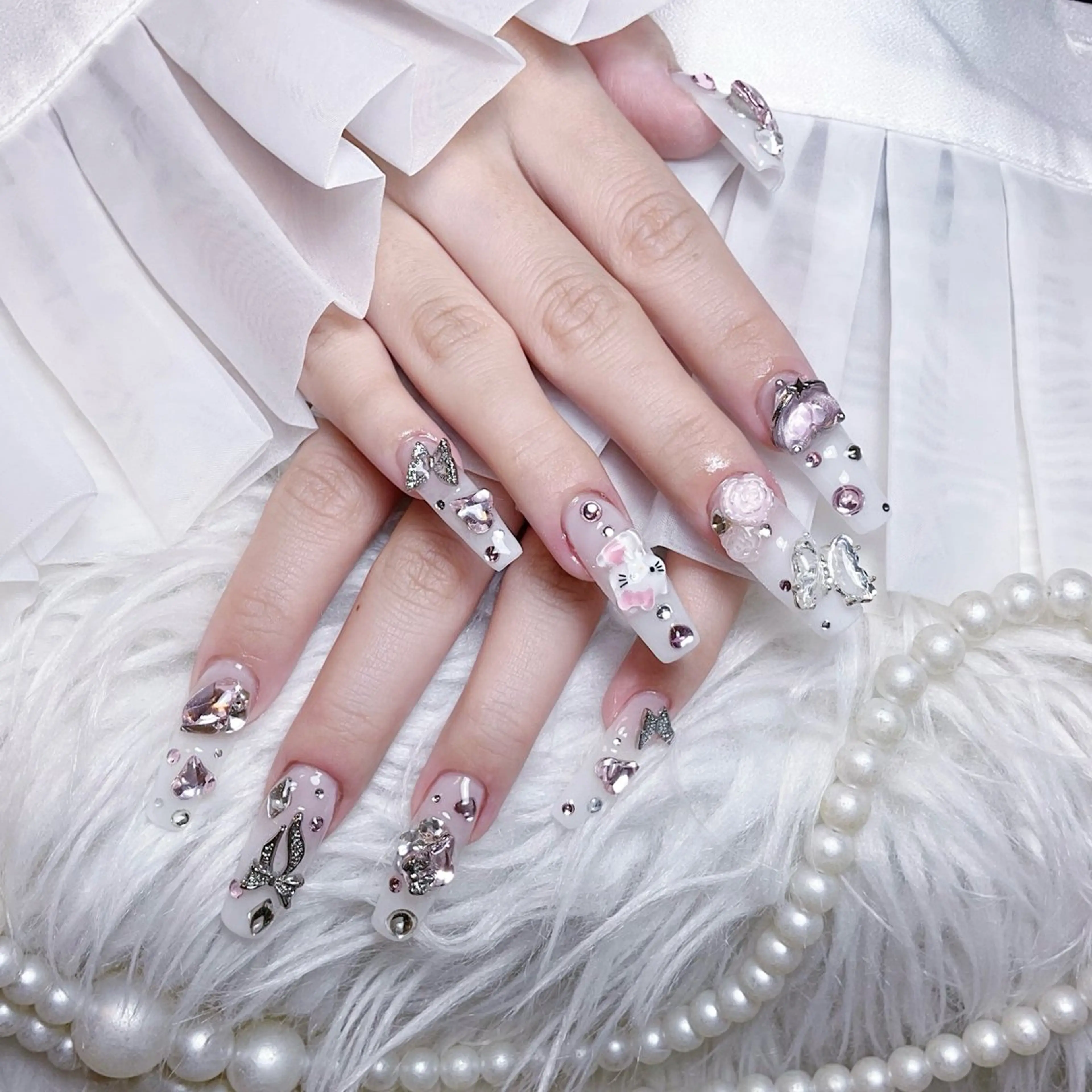 ネイル ハンドネイル 🌈Yun nail hyejin💋のネイルデザイン