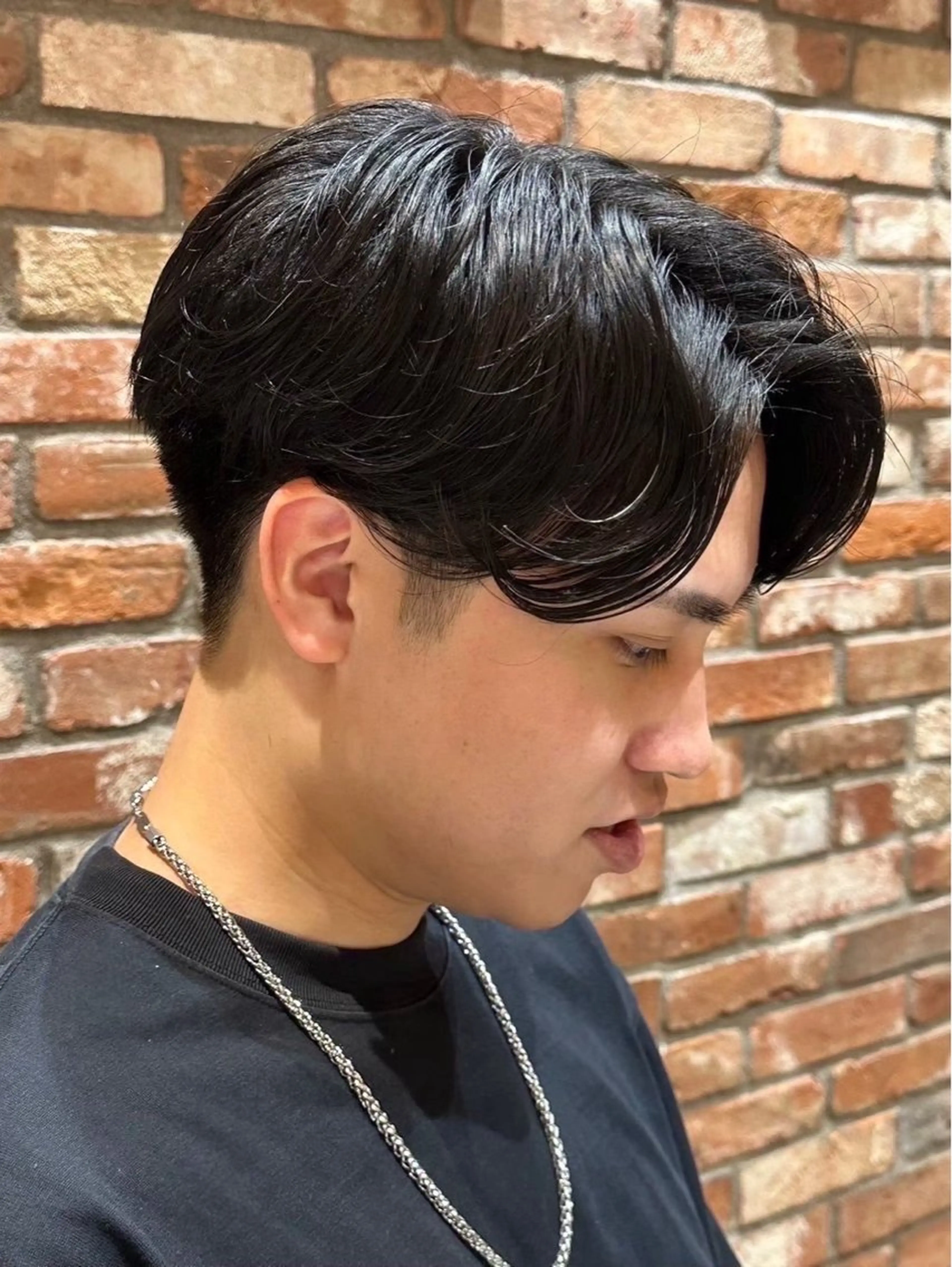 ミディアム ミディアムパーマ 髪質改善 韓国風ヘア BEYOND THE BARBER所属・阿賀 佑季のヘアスタイル