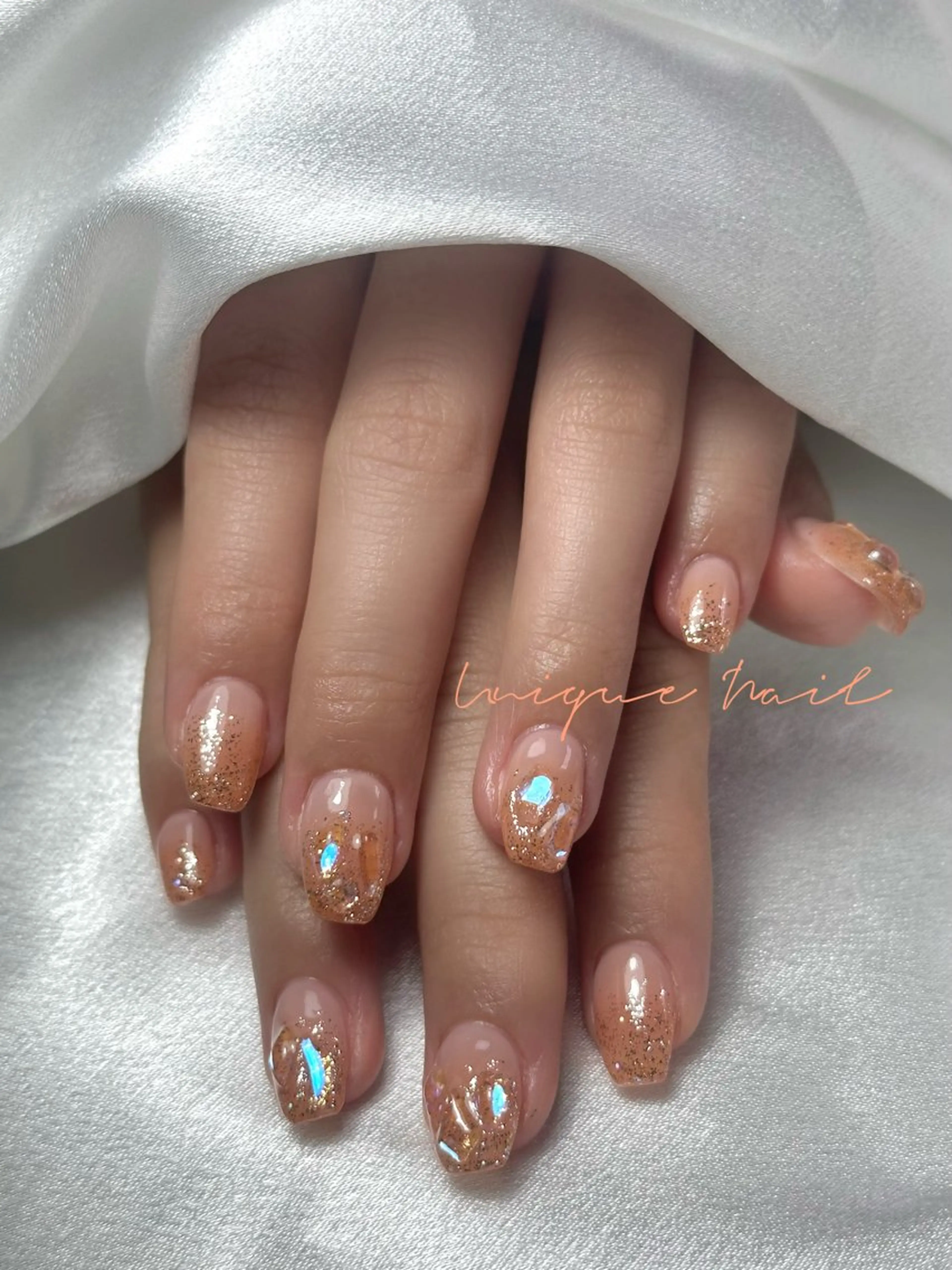 ネイル ハンドネイル ハンドケア UniqueNail さとみのネイルデザイン