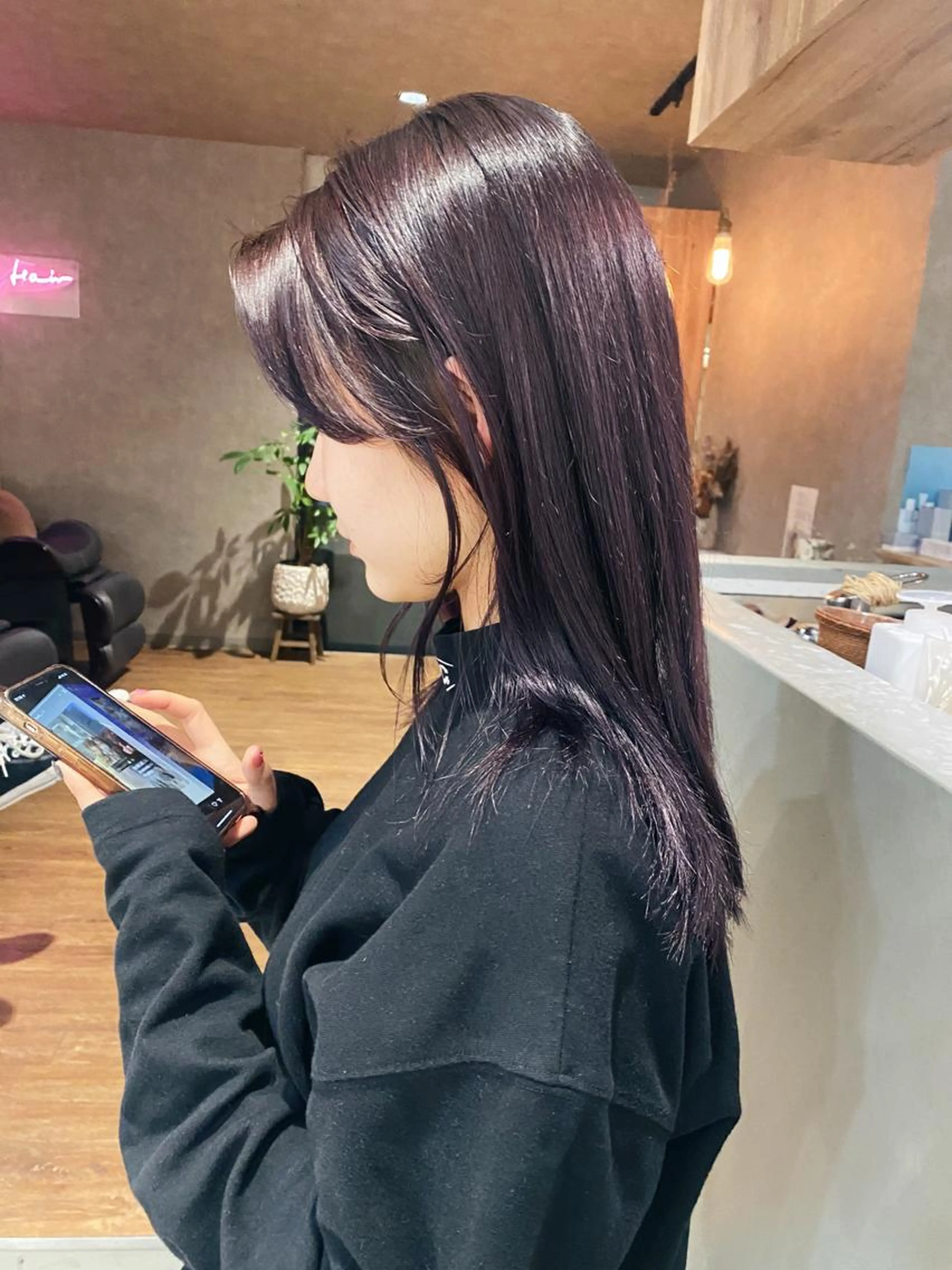 ✨平日11〜15時限定✨梅田・茶屋町💇♀️カット+艶カラー+超音波ケアTR✂️新規特別価格の写真