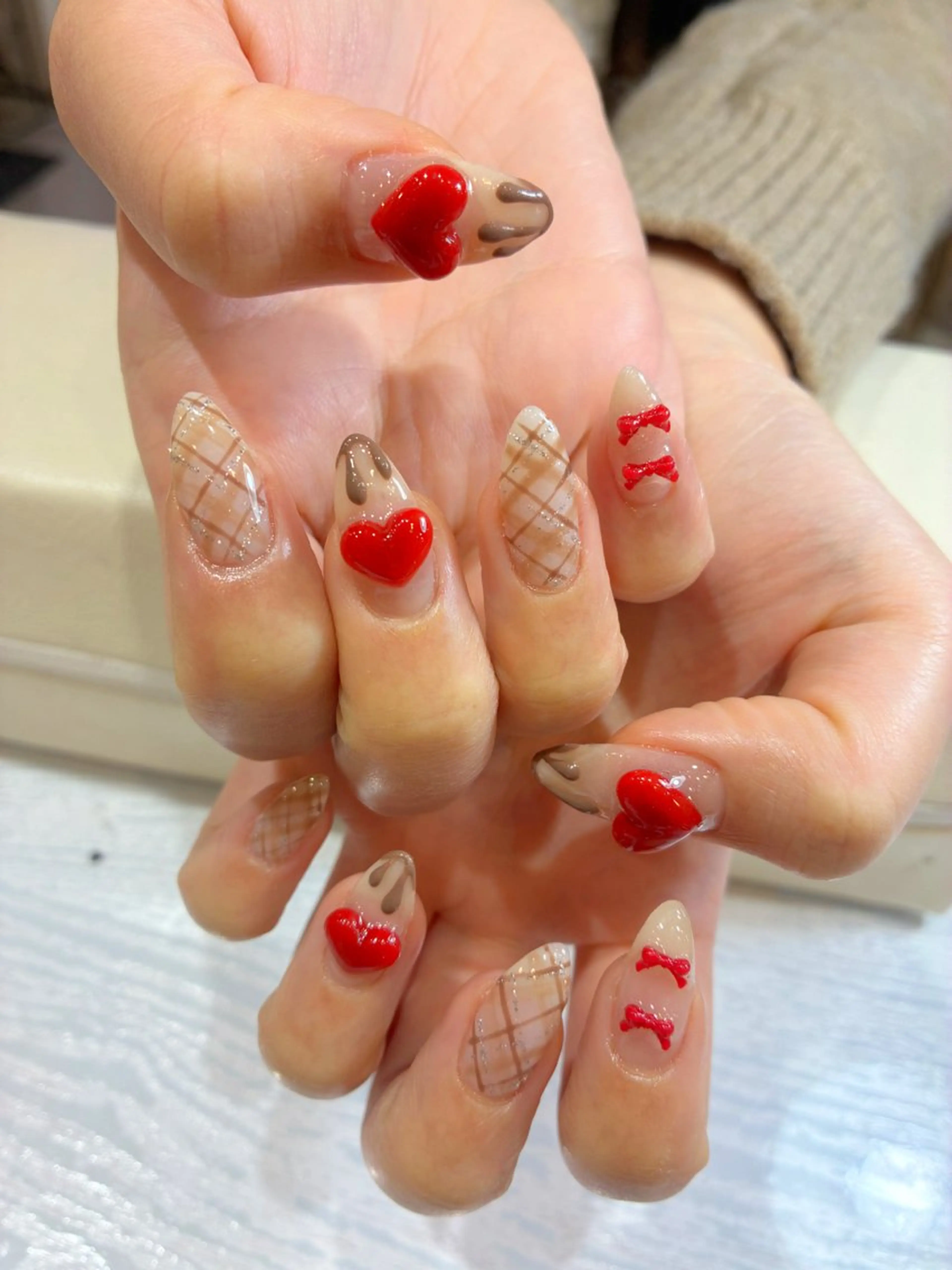 ネイル 持ち込み Nest 岩崎のネイルデザイン