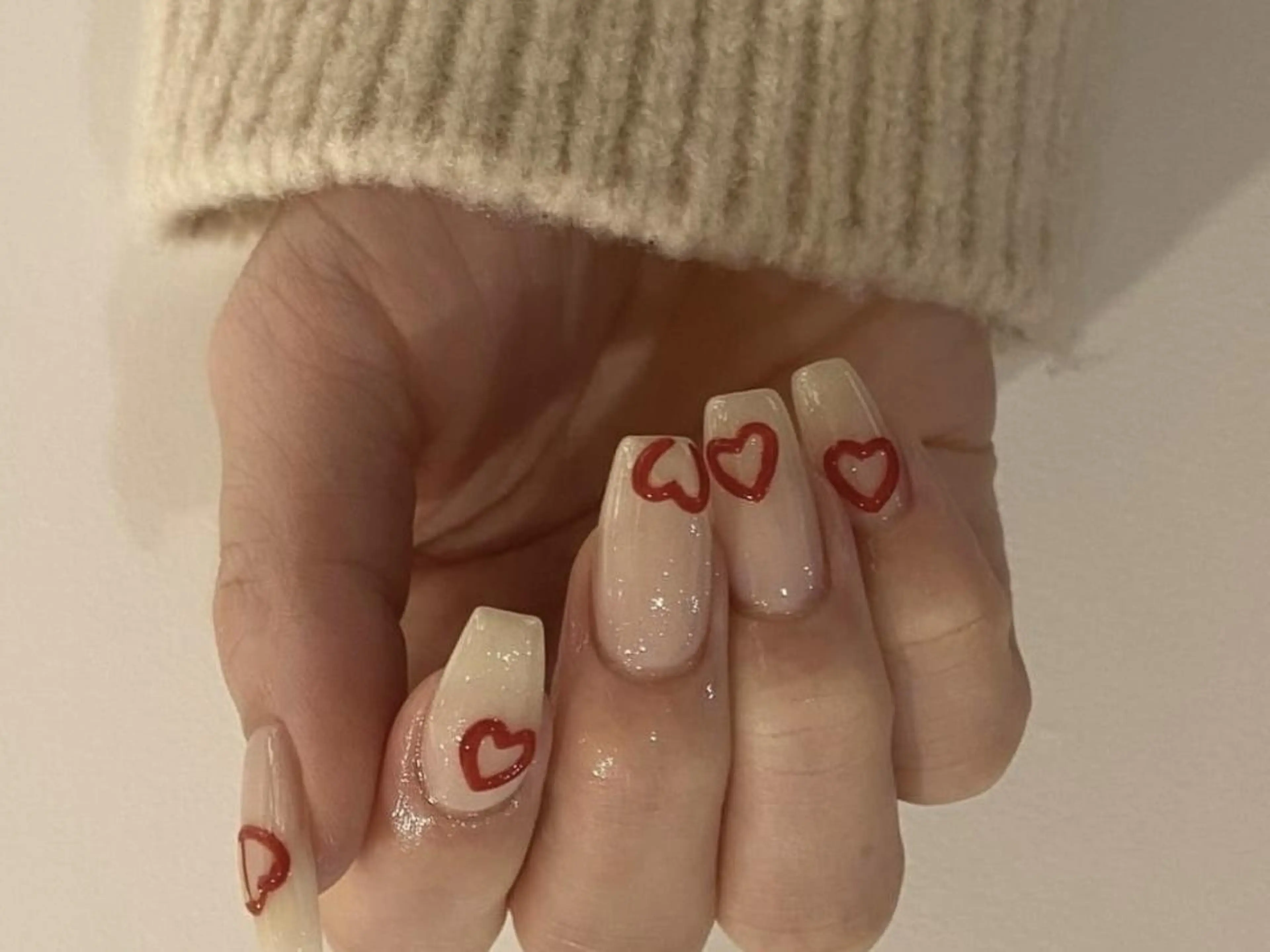 ネイル Rainrain💧 パーツ豊富、やり放題のネイルデザイン