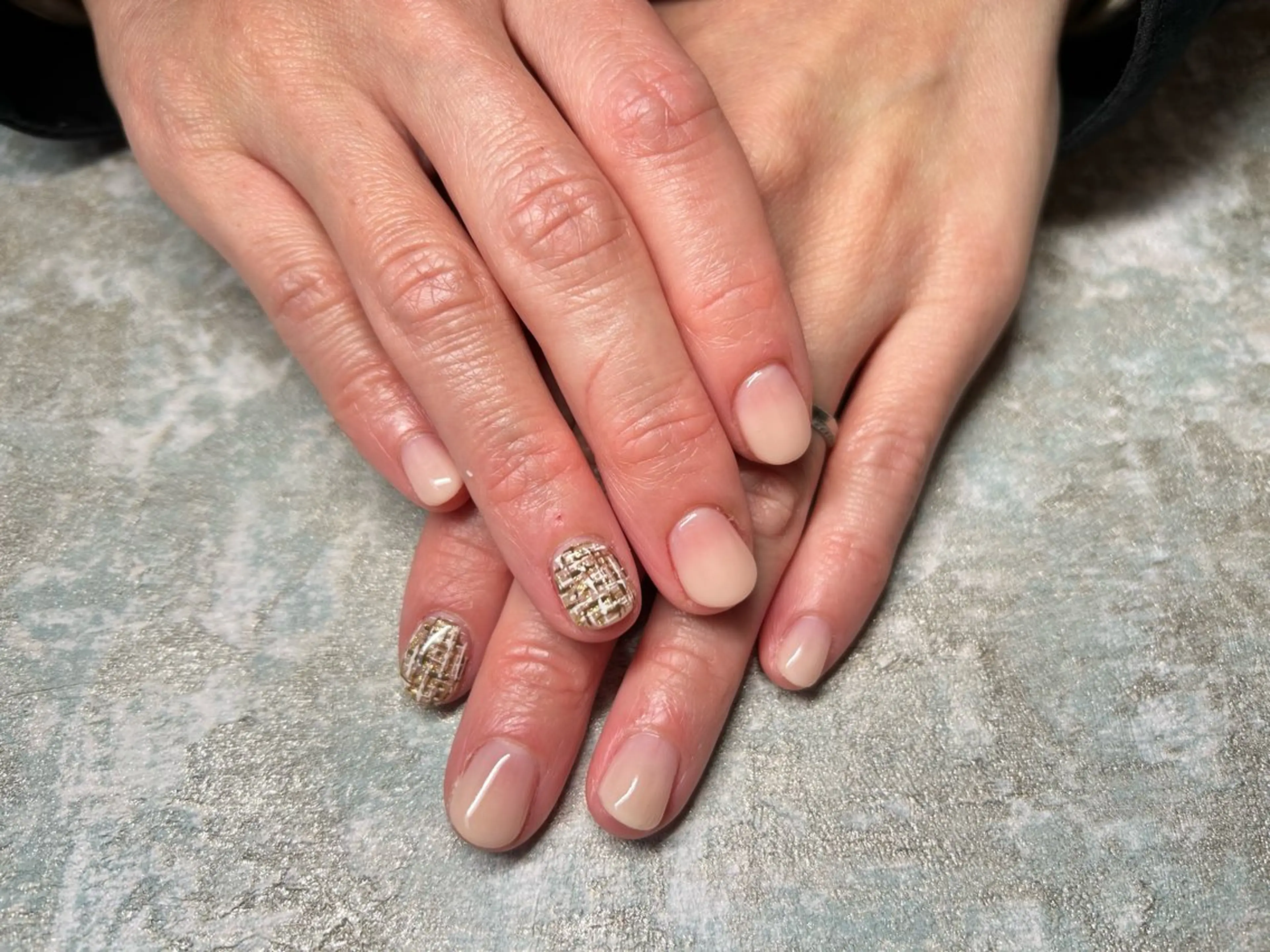 ネイル ツイードネイル ハンドネイル Lisa’s Salonのネイルデザイン