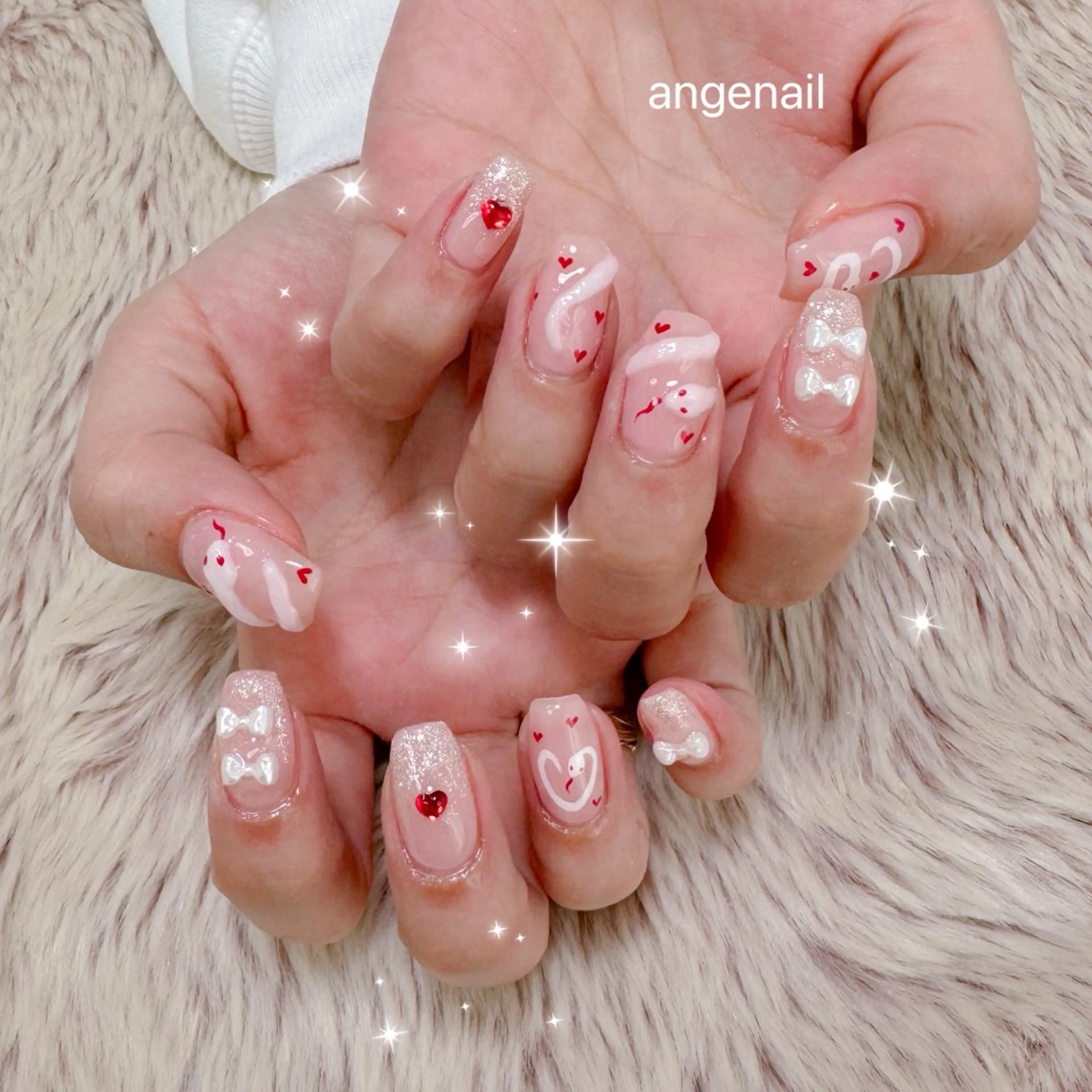 ネイル ハンドネイル オーナーネイリスト MAKIのネイルデザイン