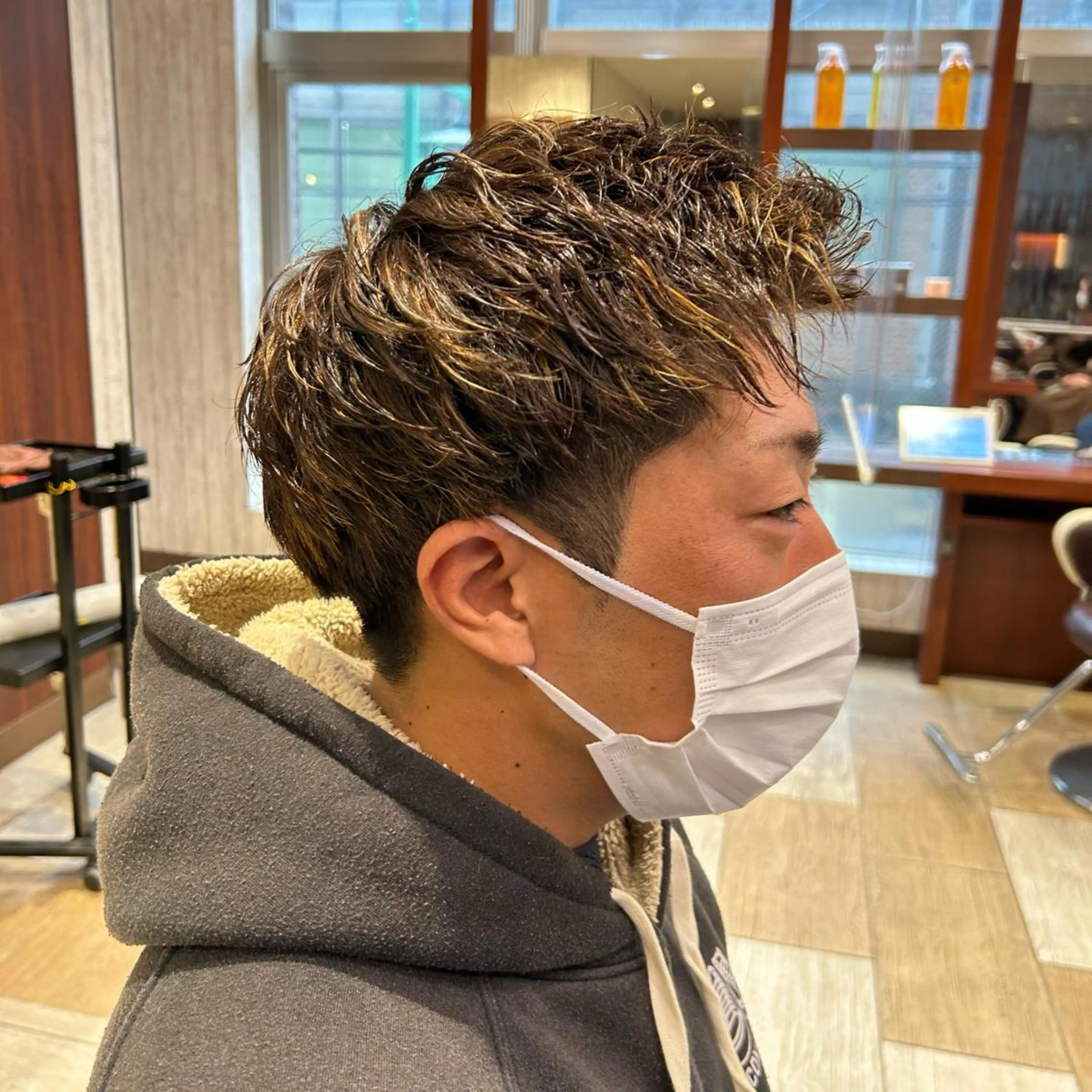 ショート カラー パーマ メンズ ツイスパ/メンズ特化 🦋𝑺𝑶𝑵𝑬のヘアスタイル