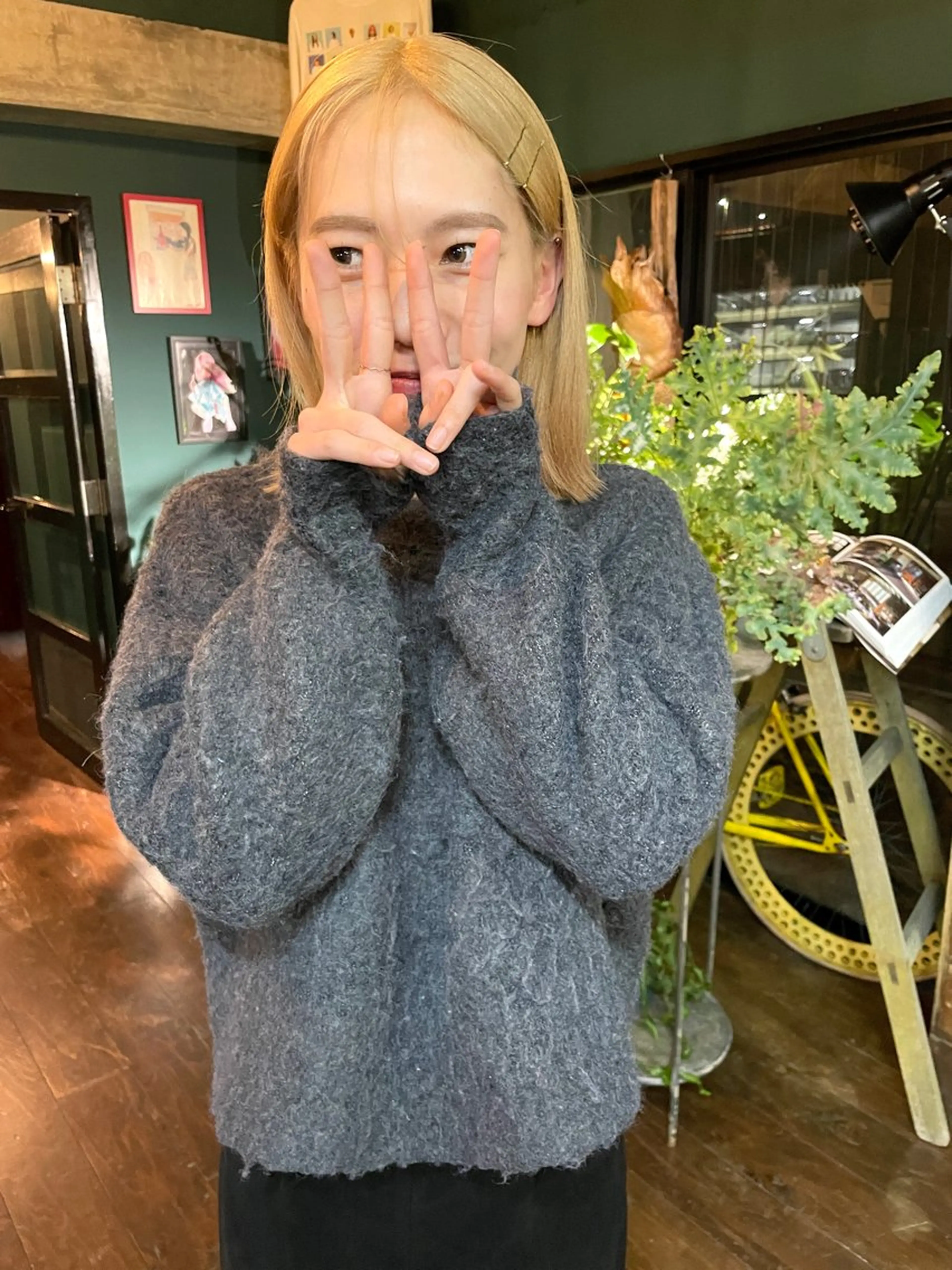ミディアム カット ヘアカラー トリートメント vivre libreのヘアスタイル