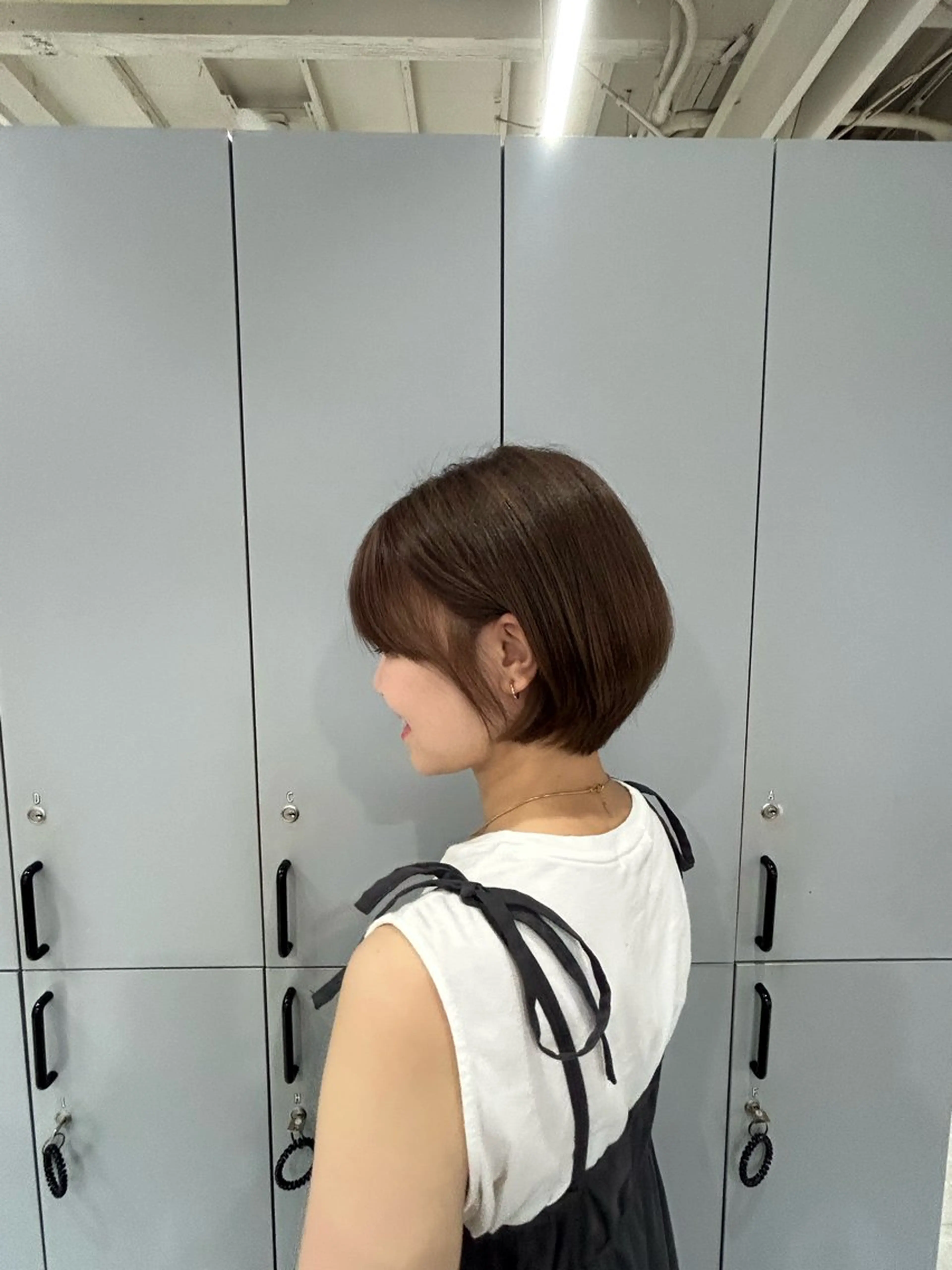 ショート カラー KANA .のヘアスタイル