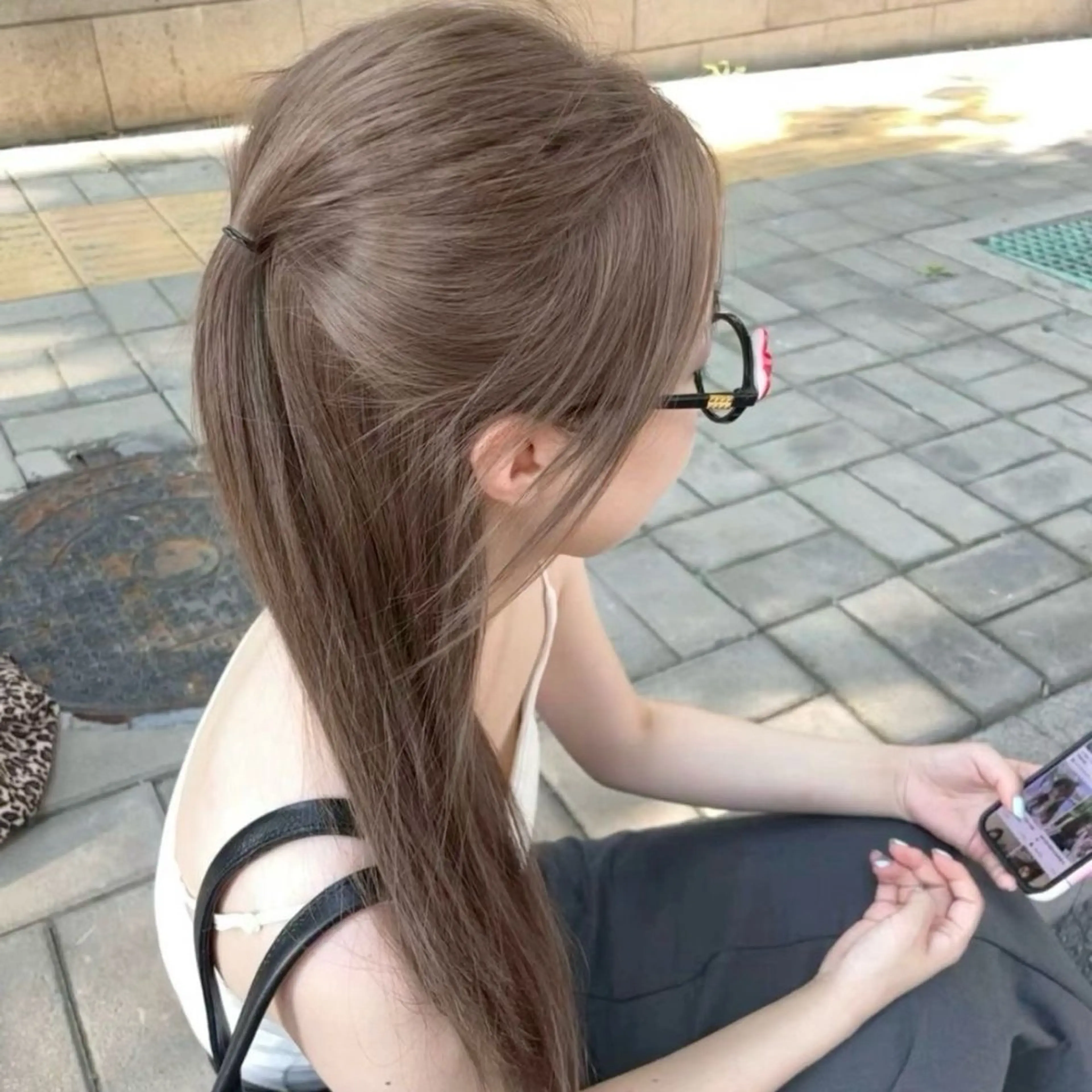 ロング カラー ブリーチ 透明感カラー ブリーチなしカラー くびれヘア 髪質改善 カット ヘアカラー ワンホンヘア/ 透明感カラー/ゆうとのヘアスタイル