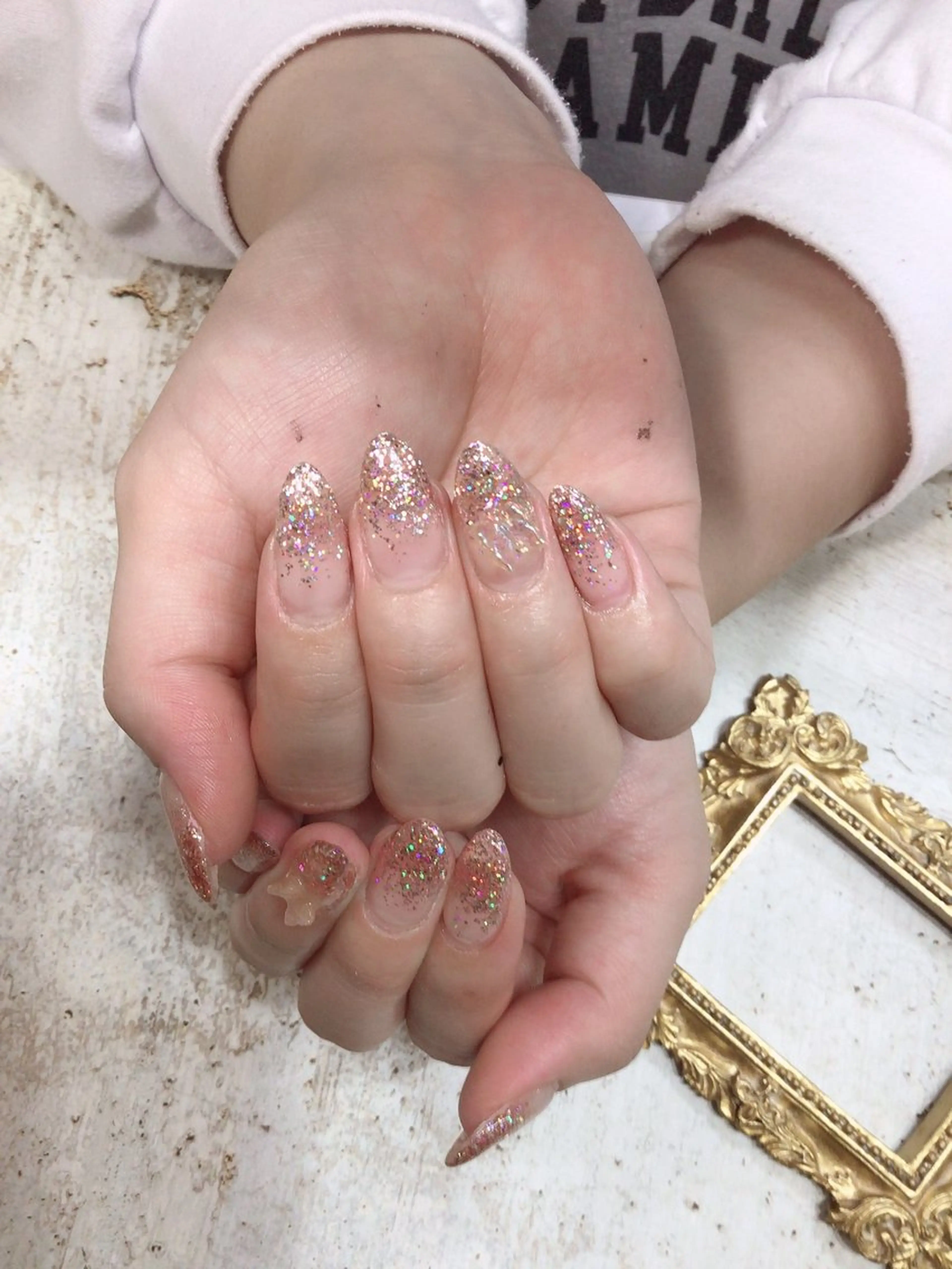 ネイル C ✨Mのネイルデザイン