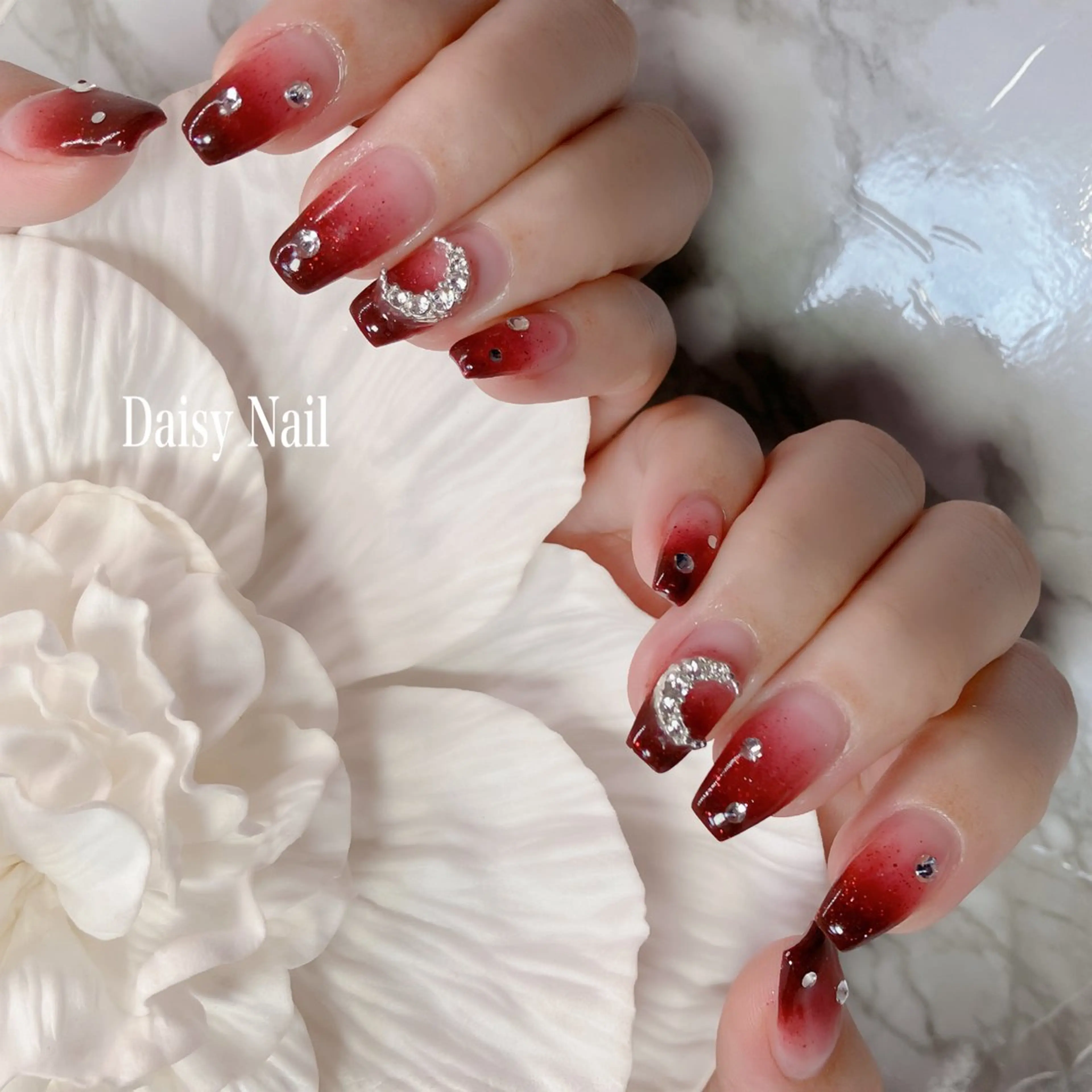 ネイル Daisy Nailのネイルデザイン