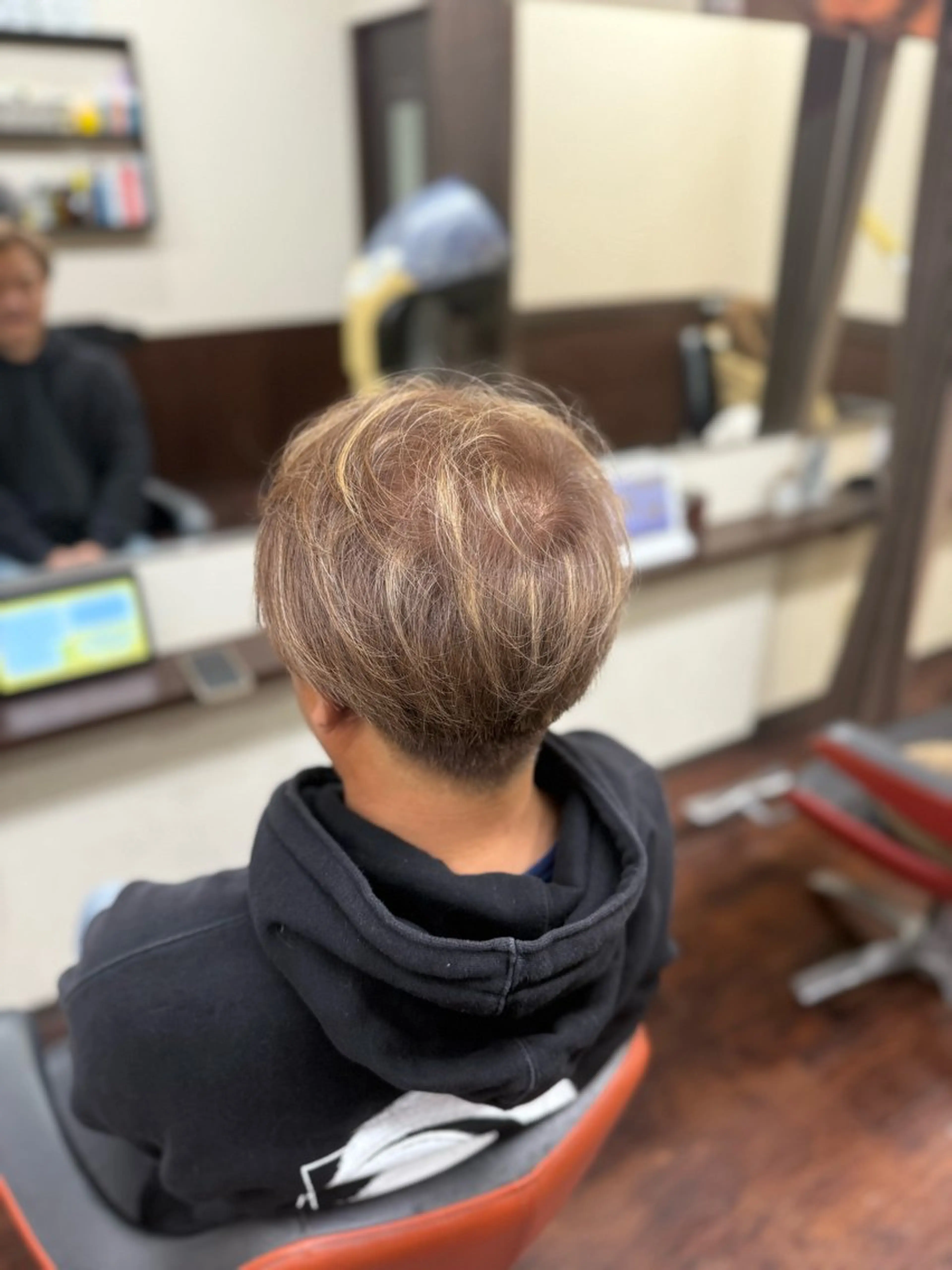 メンズ メンズハイライト カット ヘアカラー 🫧AMAN🫧 鈴木美佑のヘアスタイル