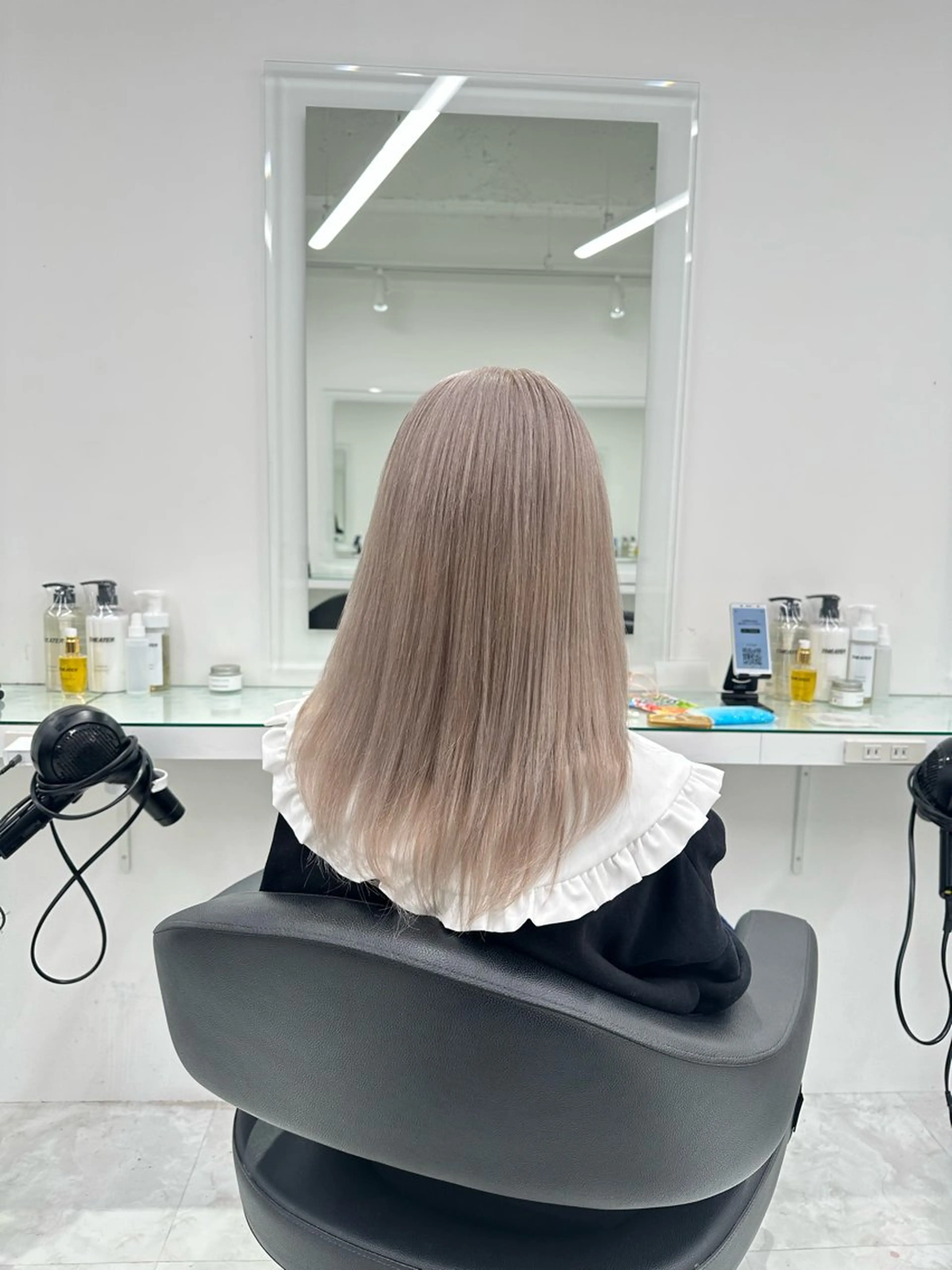 ロング カラー カット ヘアカラー トリートメント ヘッドスパ ヘアセット ❄最強かわいいカラー ❄️MINA❄️のヘアスタイル