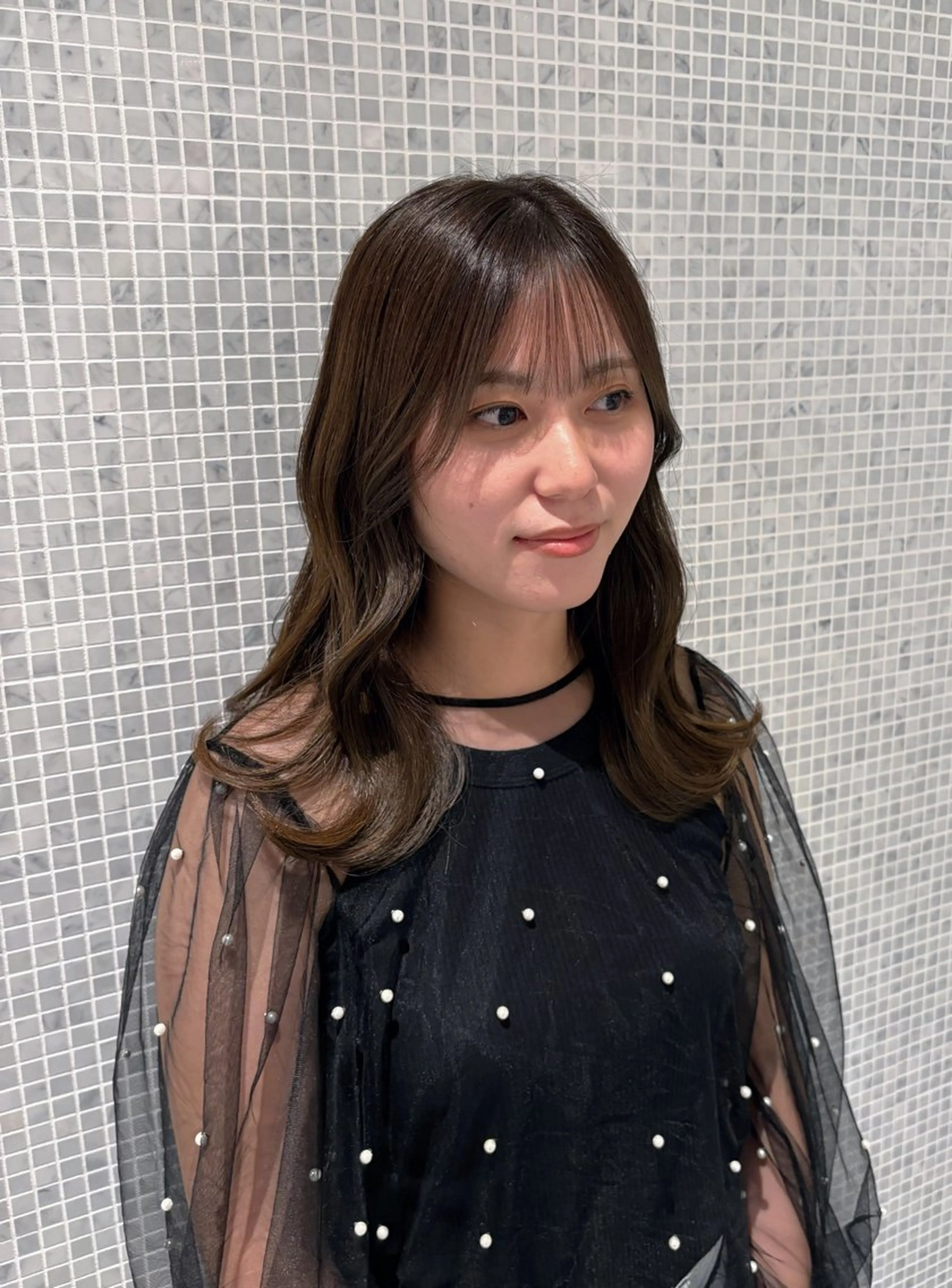 セミロング カット ヘアカラー 杉井 響のヘアスタイル