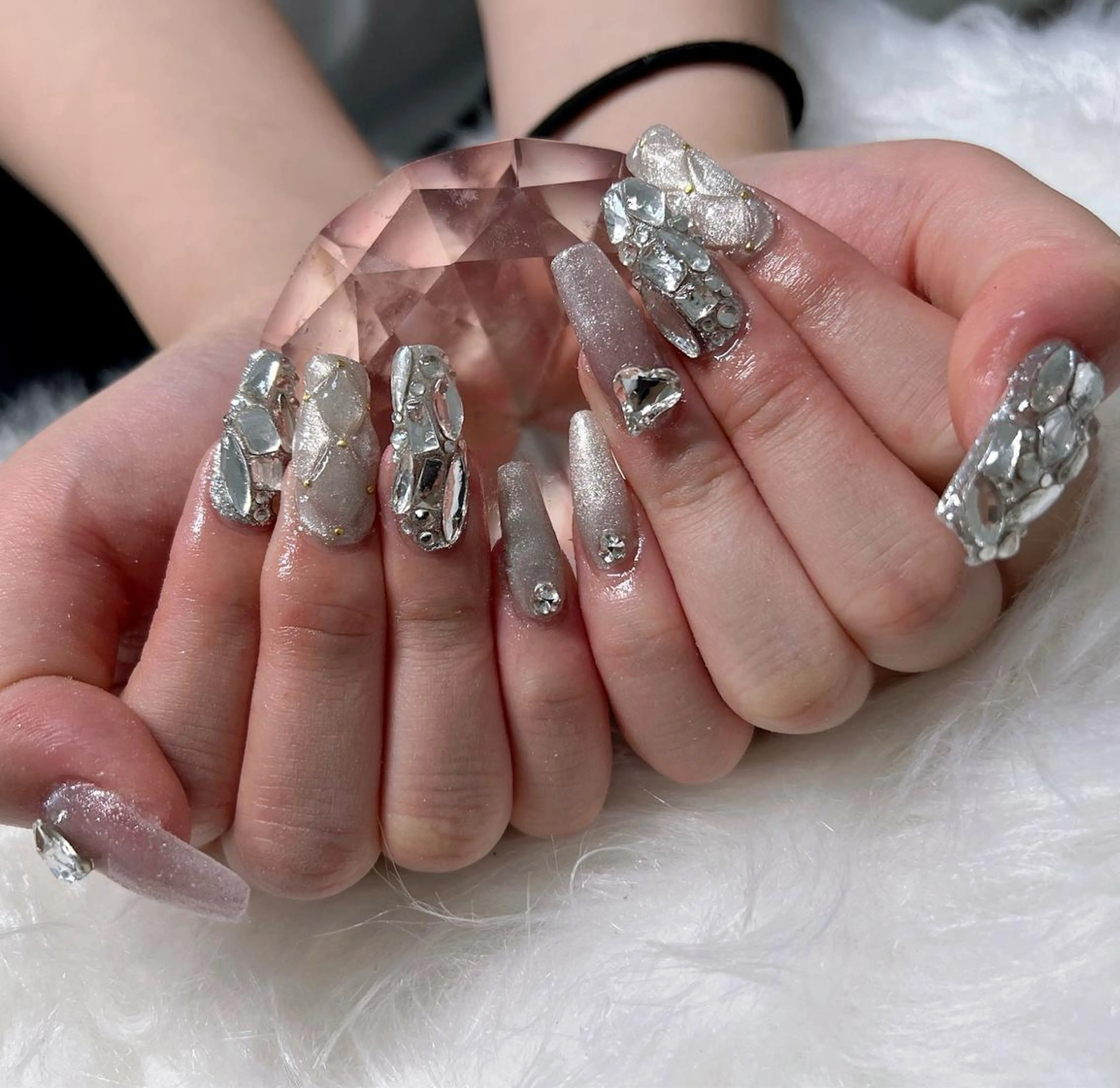 ロング ハンドネイル mao .のネイルデザイン