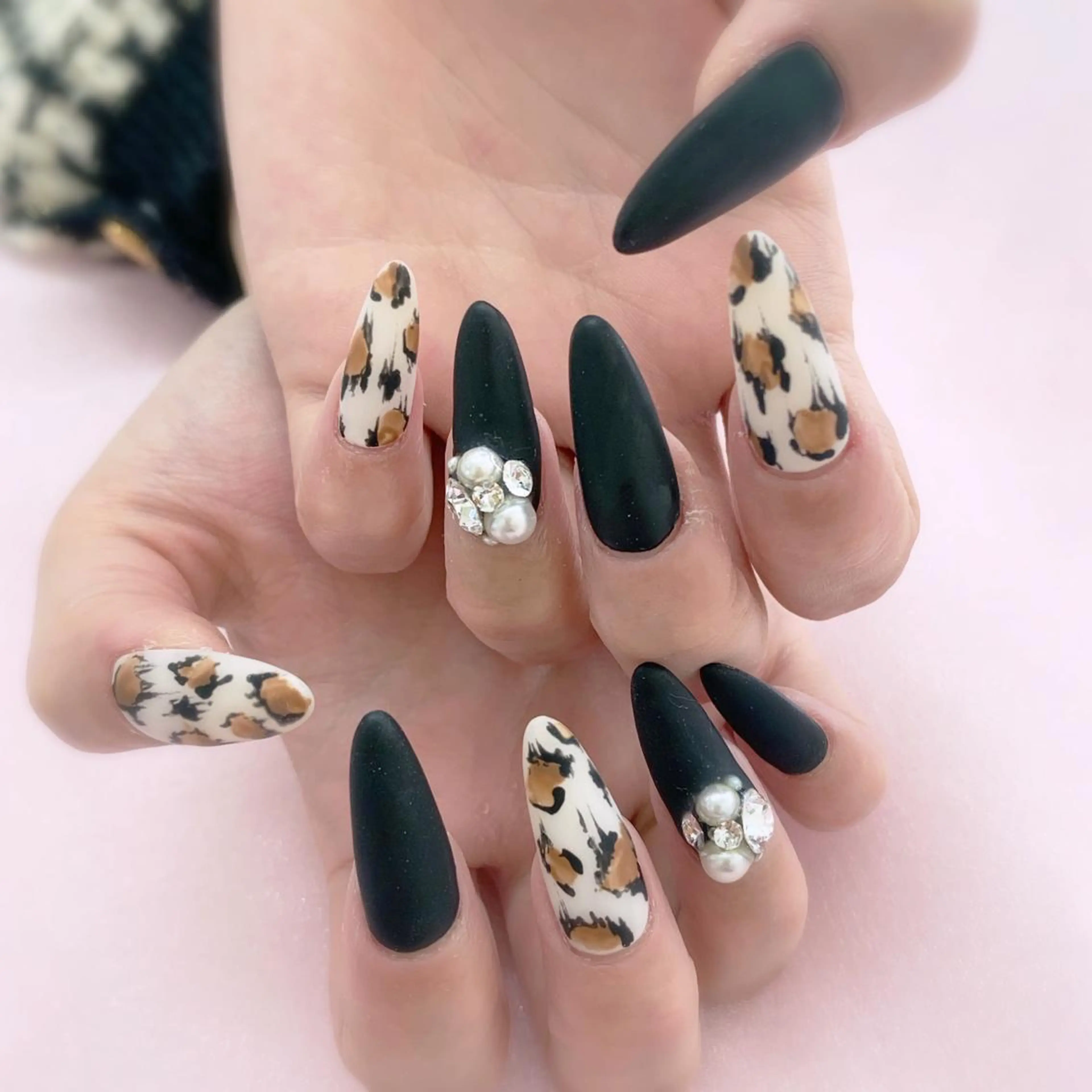 ネイル ハンドネイル 五十嵐 美智のネイルデザイン