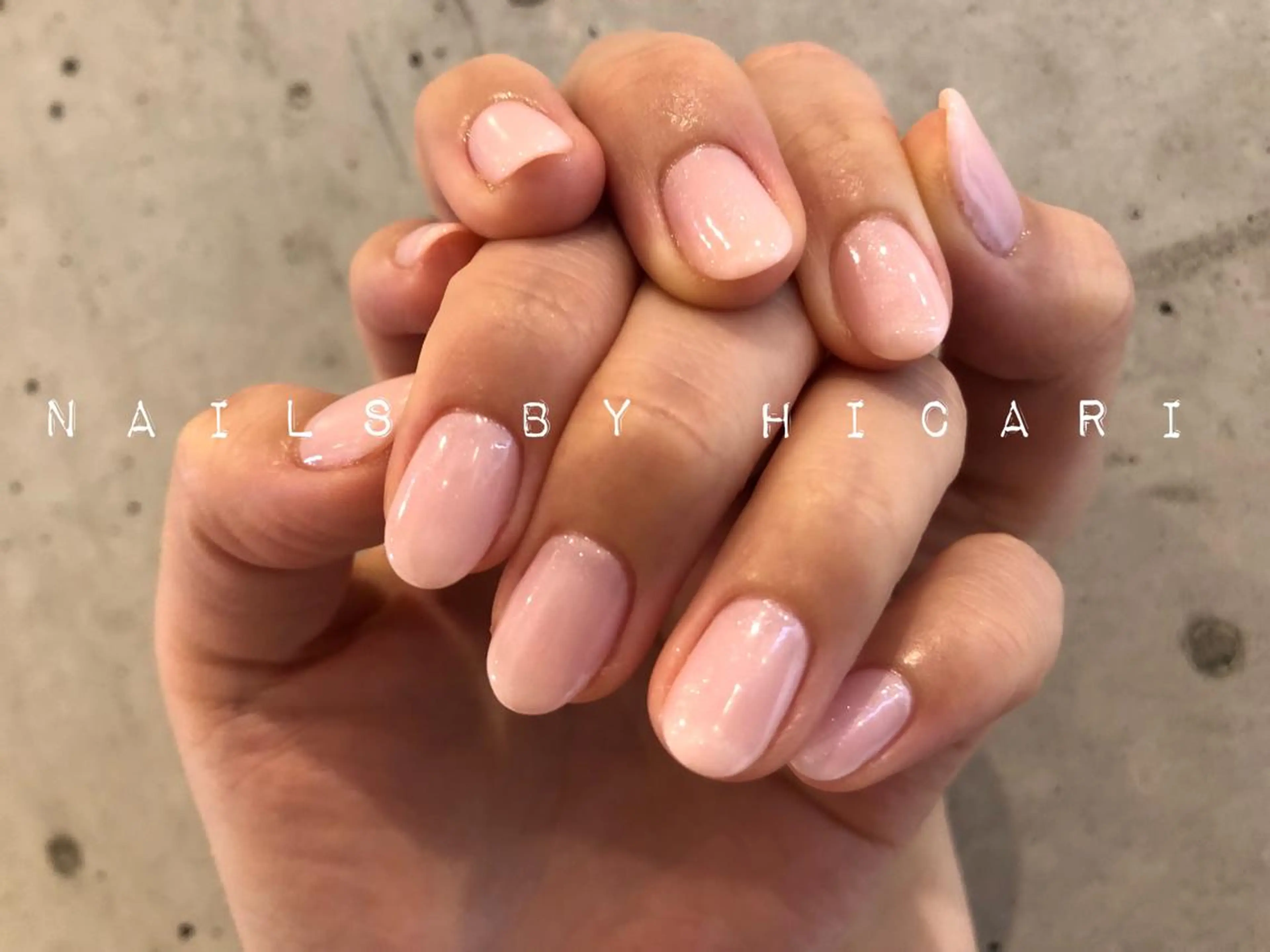 ショート カラー ネイル マツエク・マツパ ジェルネイル ワンカラーネイル パラジェル illum hicariのネイルデザイン